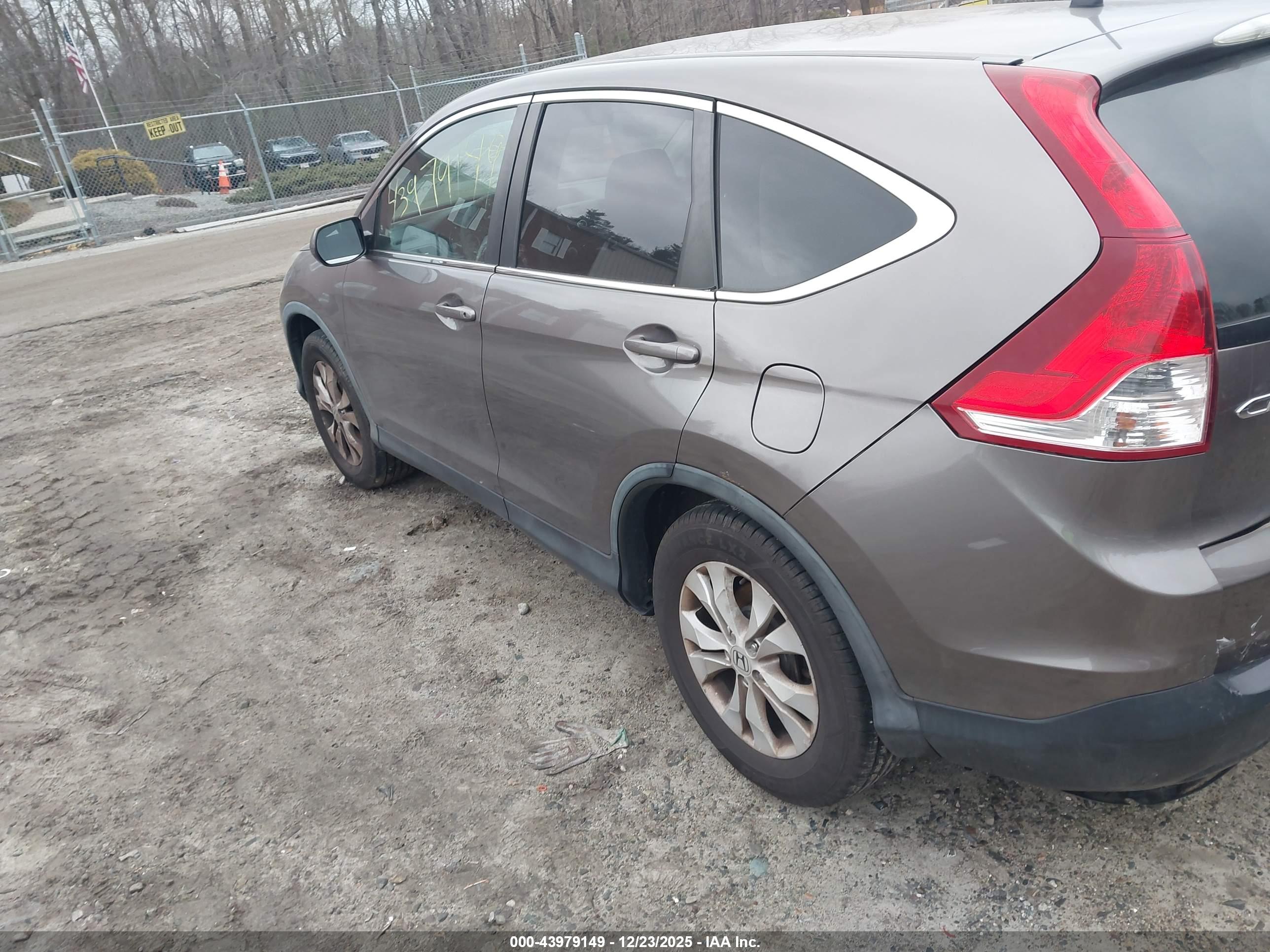 HONDA CR-V image 3