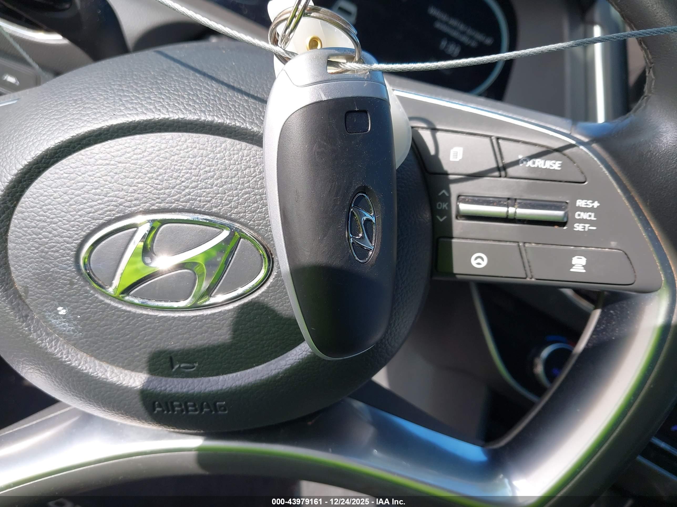 HYUNDAI SONATA image 11