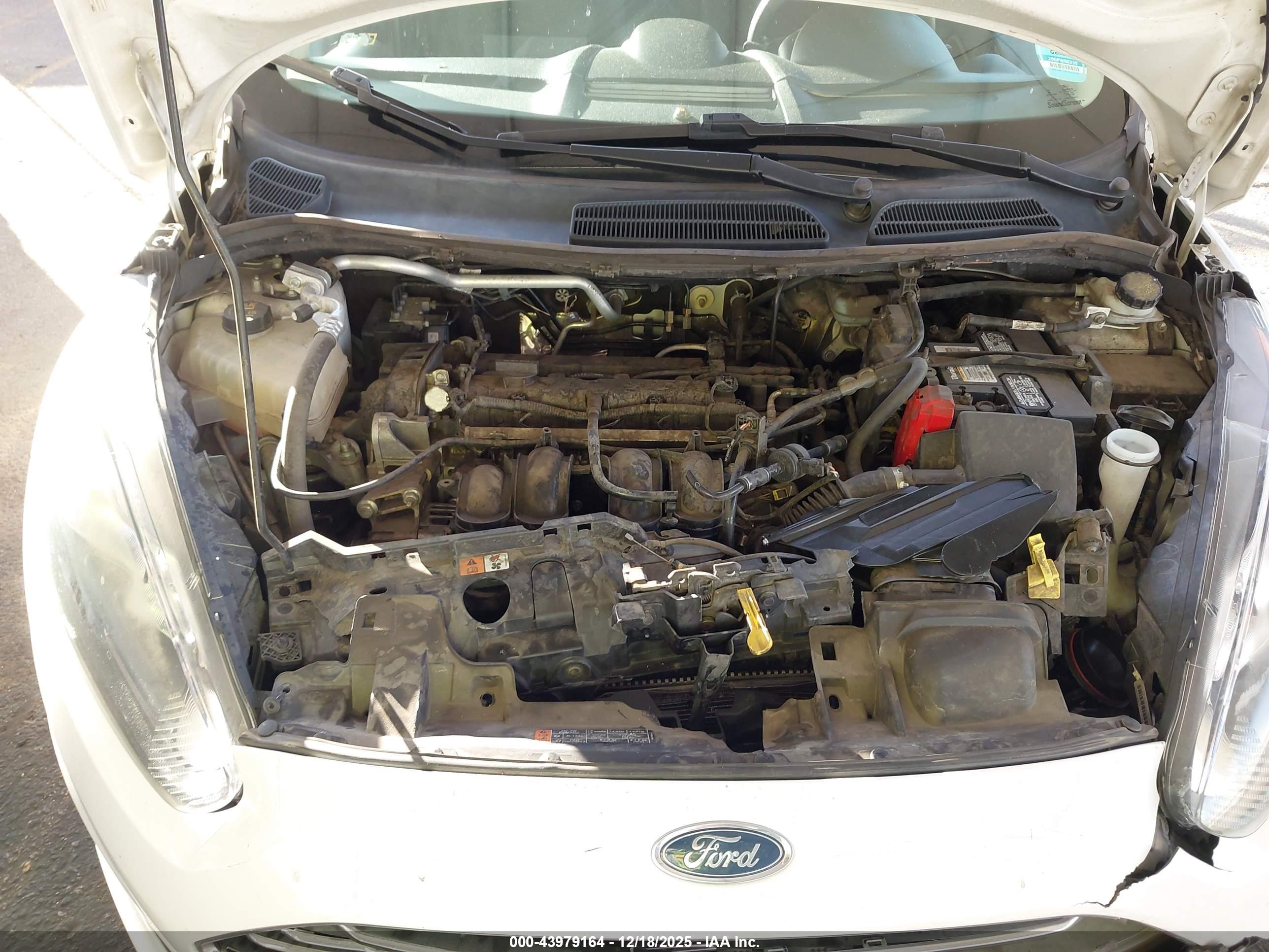 FORD FIESTA image 10