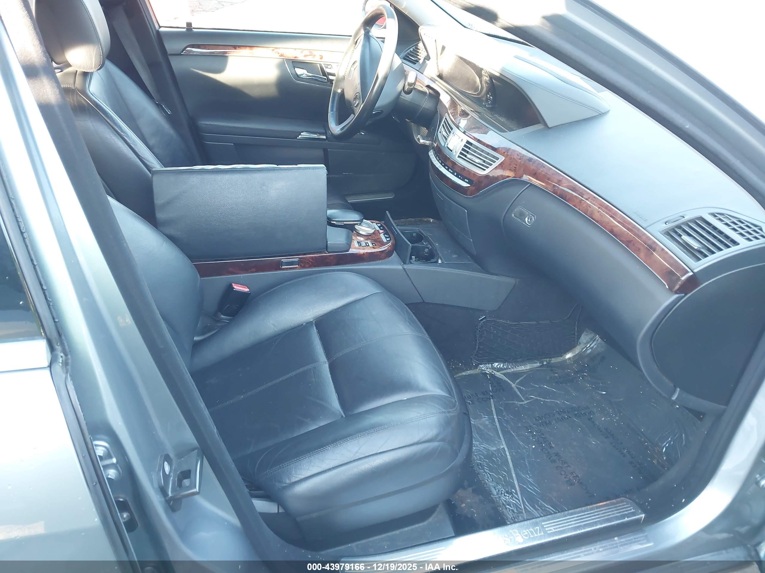 MERCEDES-BENZ S image 5