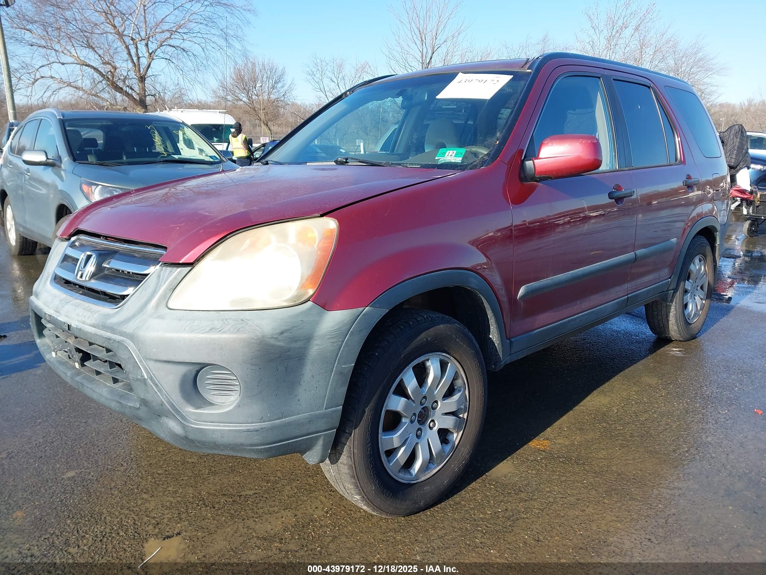 HONDA CR-V image 2