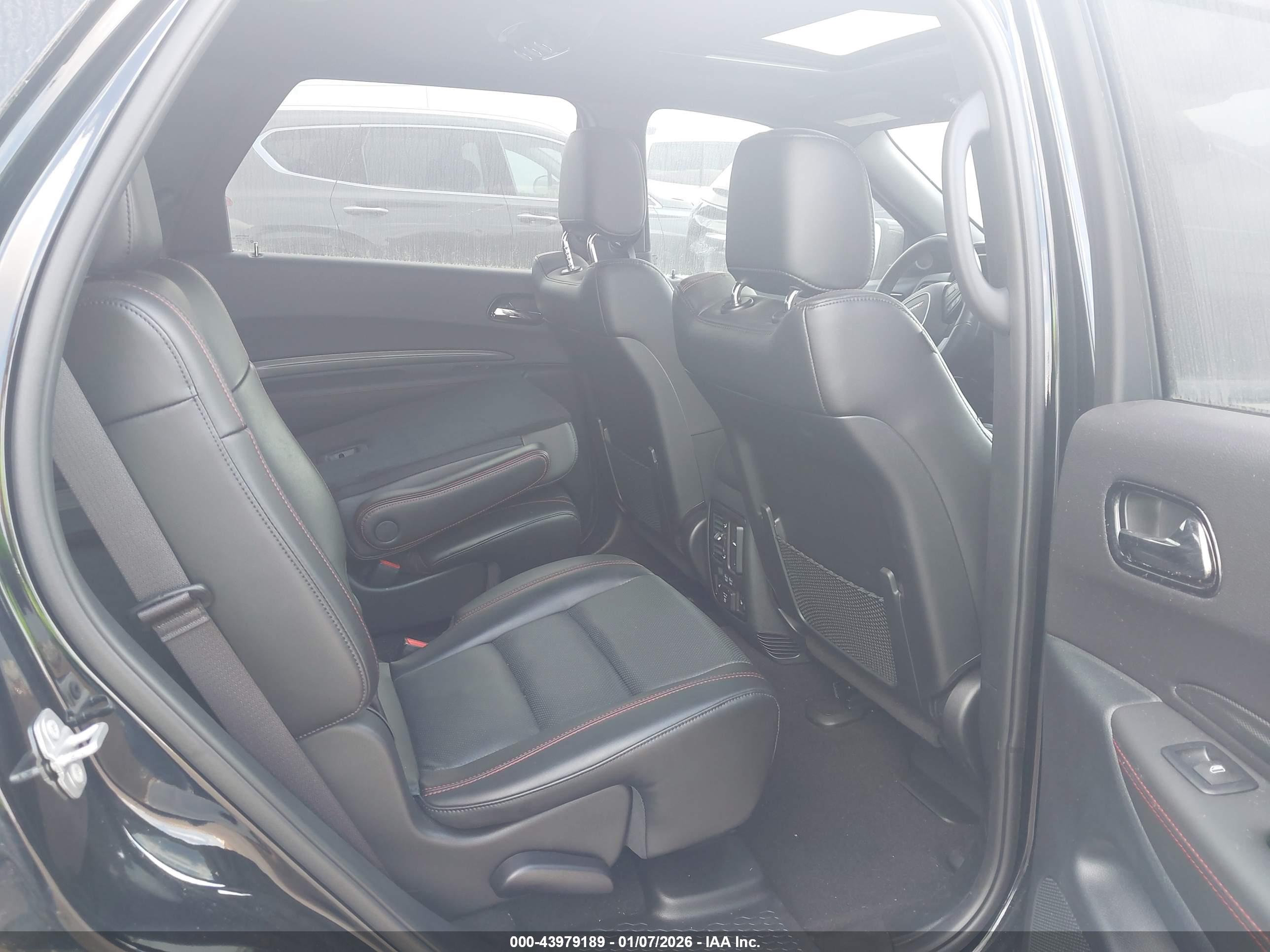 DODGE DURANGO image 8
