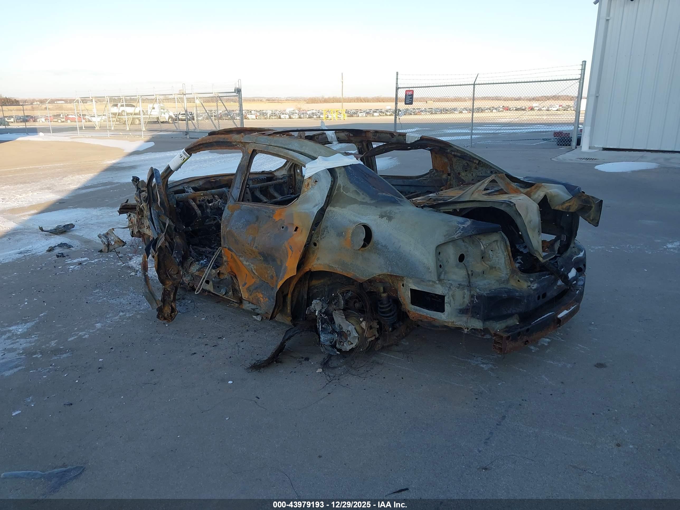 DODGE AVENGER image 3