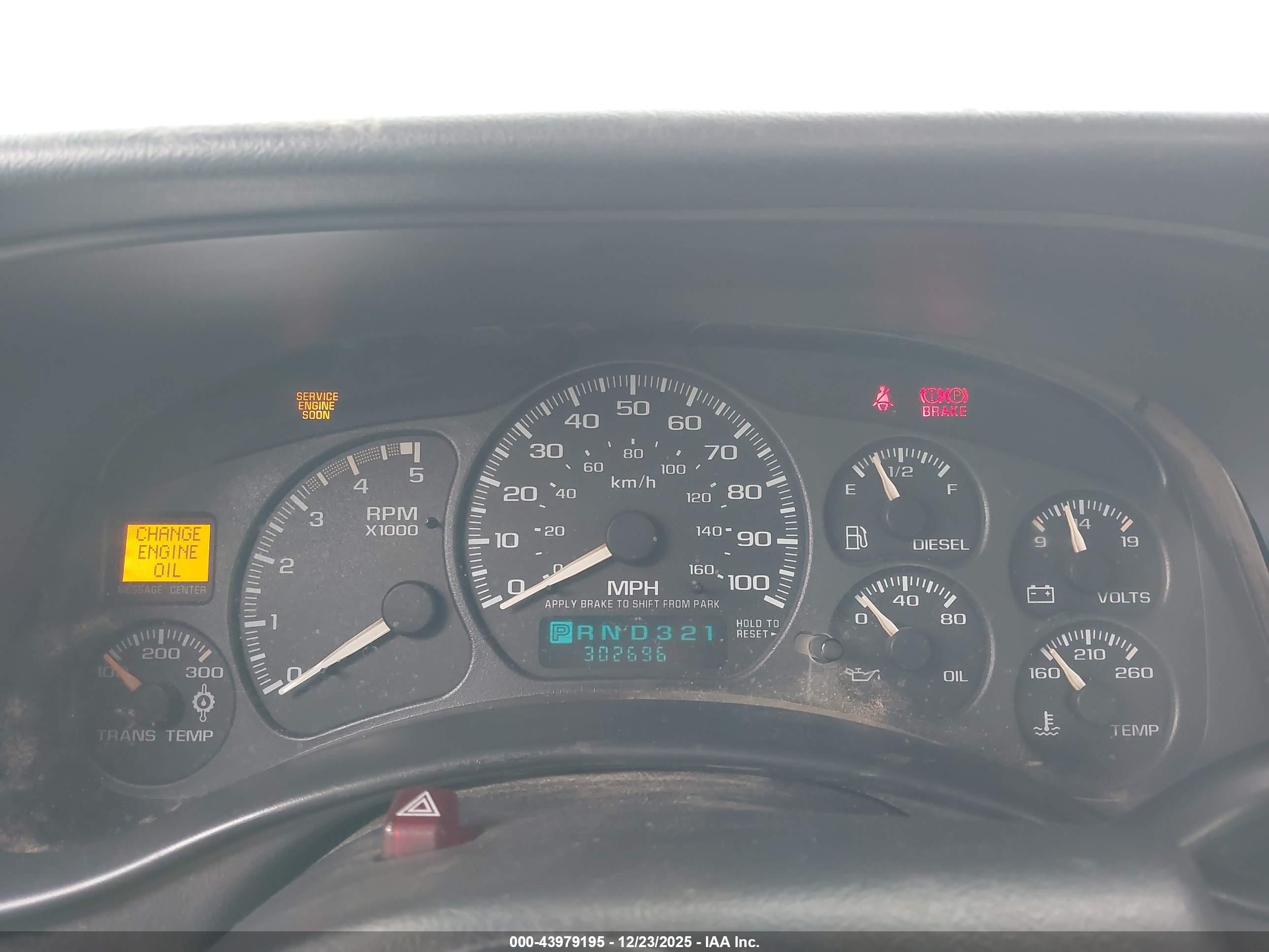 GMC SIERRA image 7