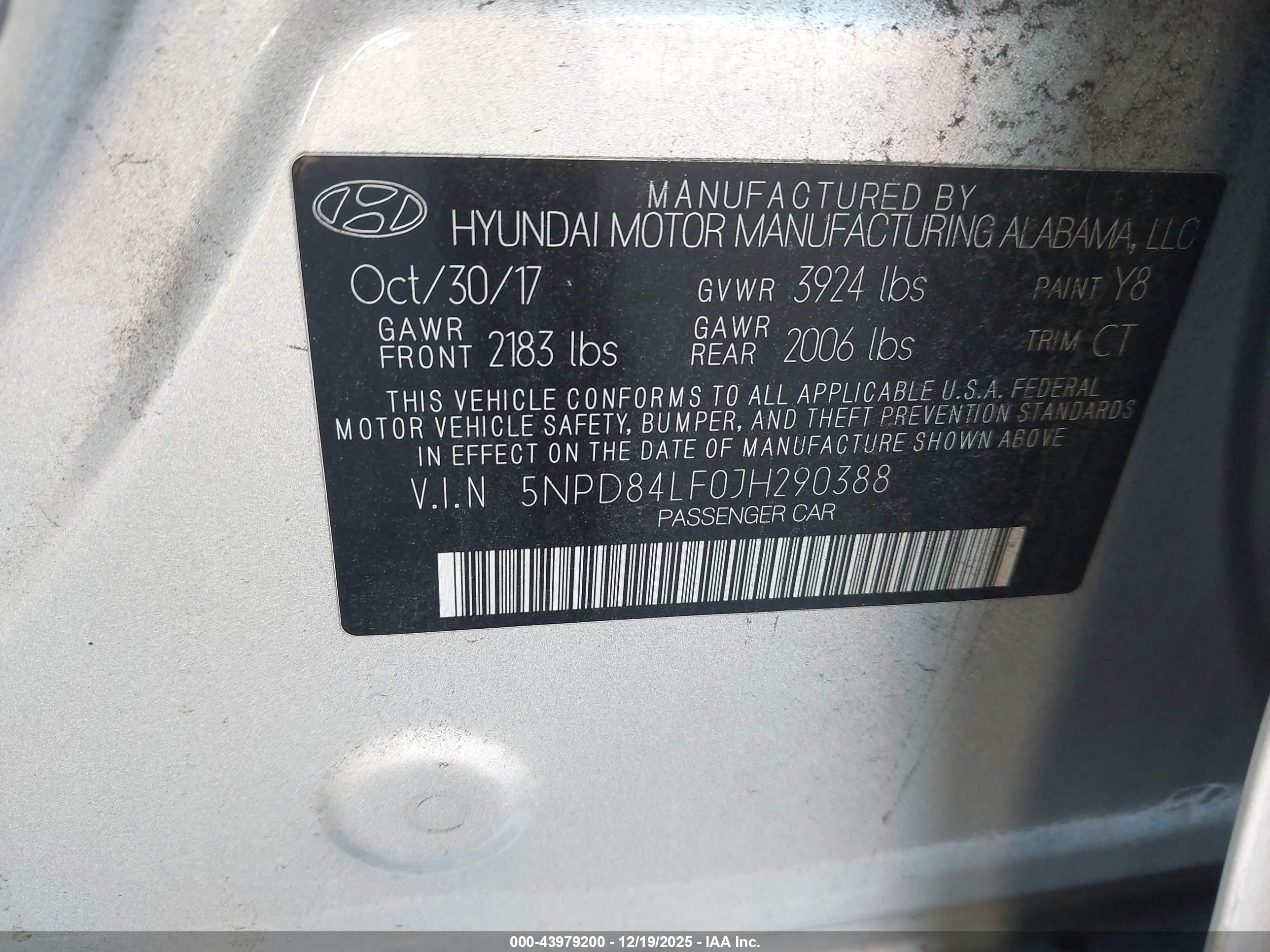 HYUNDAI ELANTRA image 9