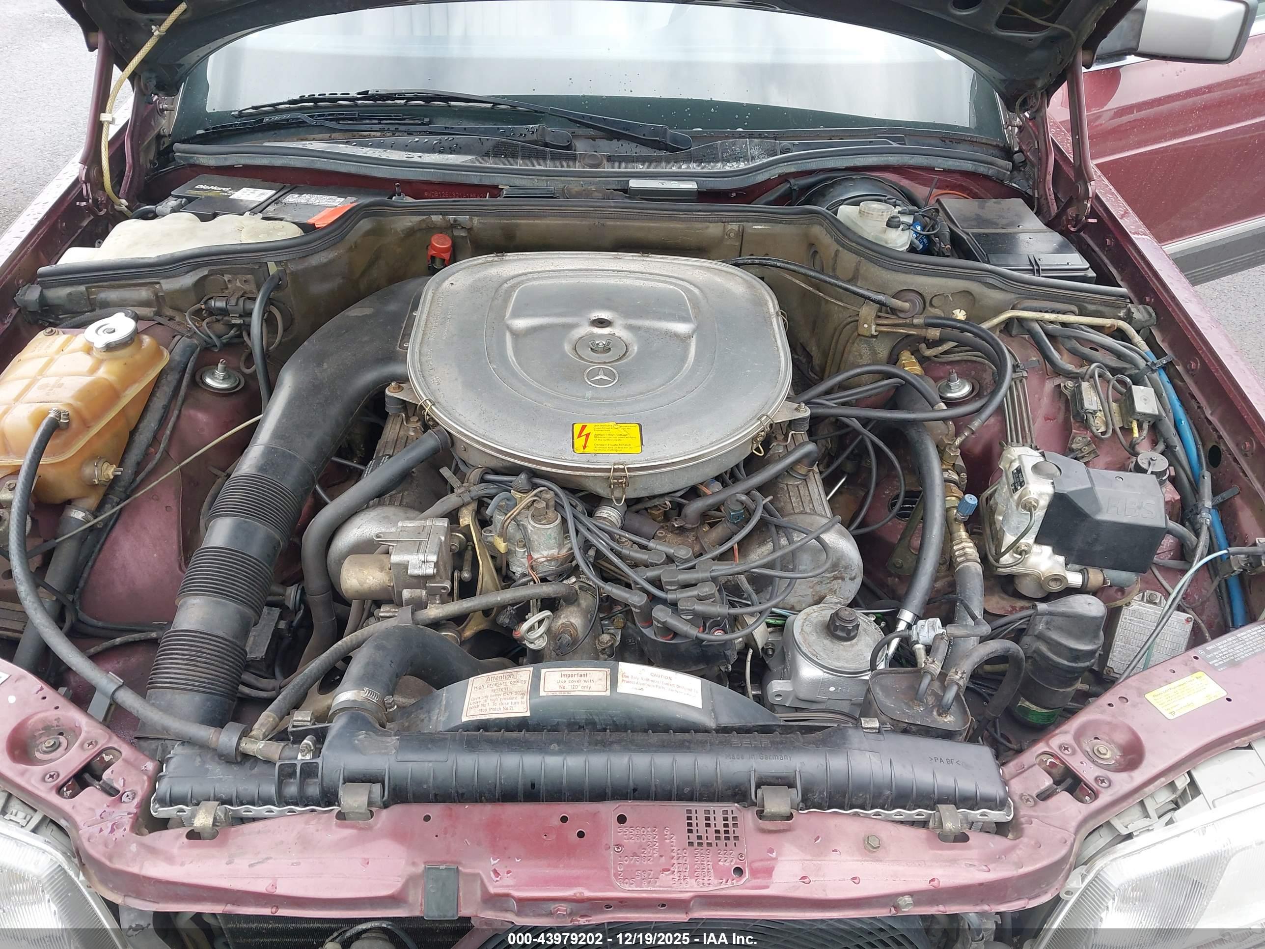 MERCEDES-BENZ 380 image 10