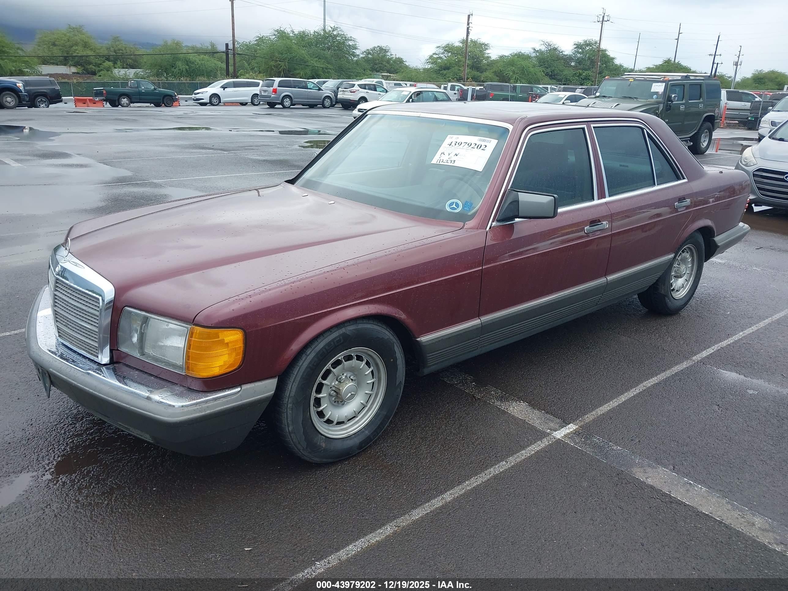 MERCEDES-BENZ 380 image 2