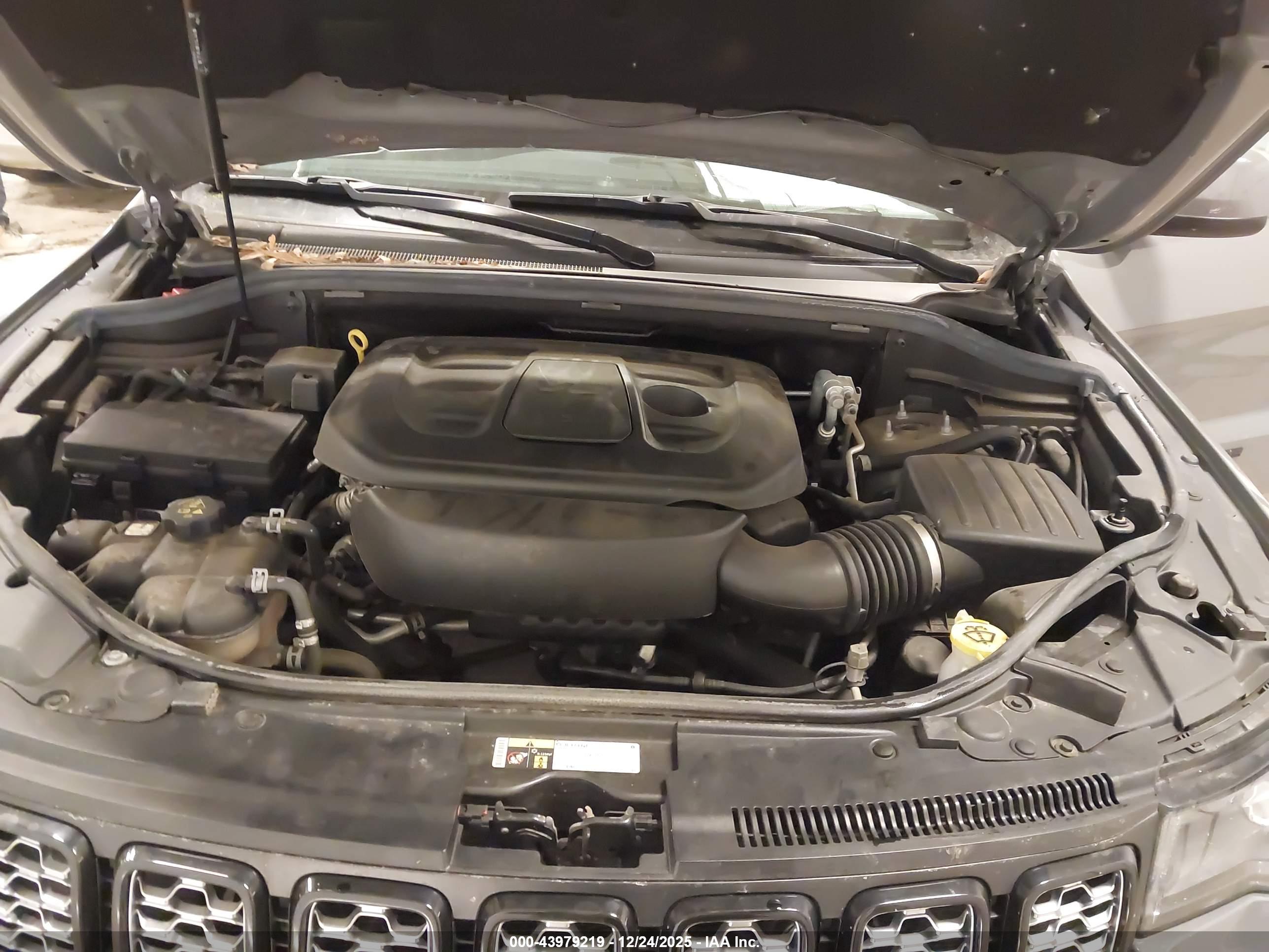 JEEP GRAND image 10