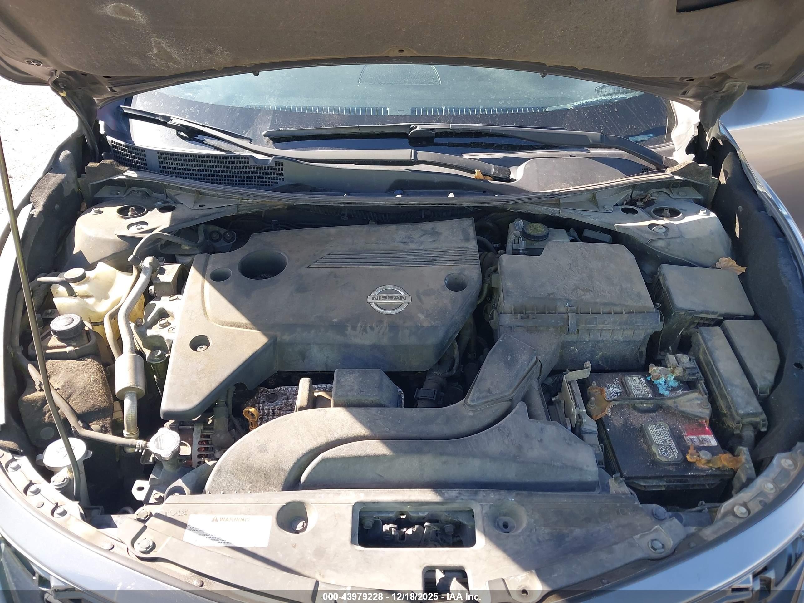 NISSAN ALTIMA image 10