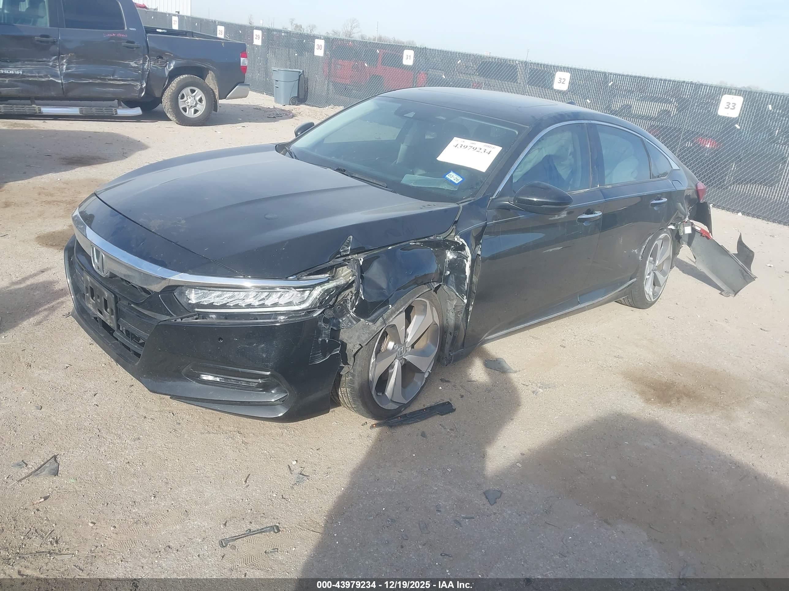 HONDA ACCORD image 2