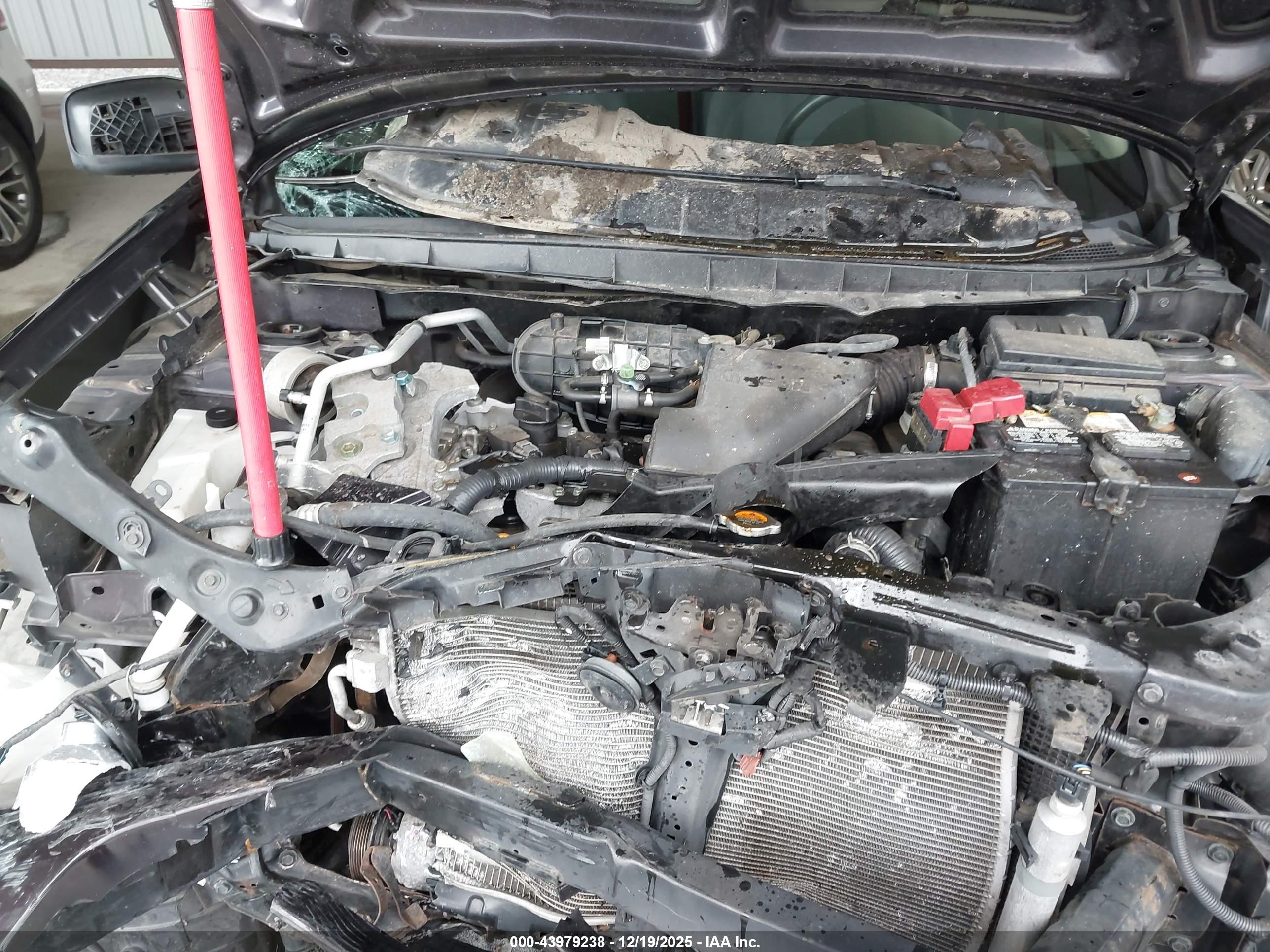 NISSAN ROGUE image 10