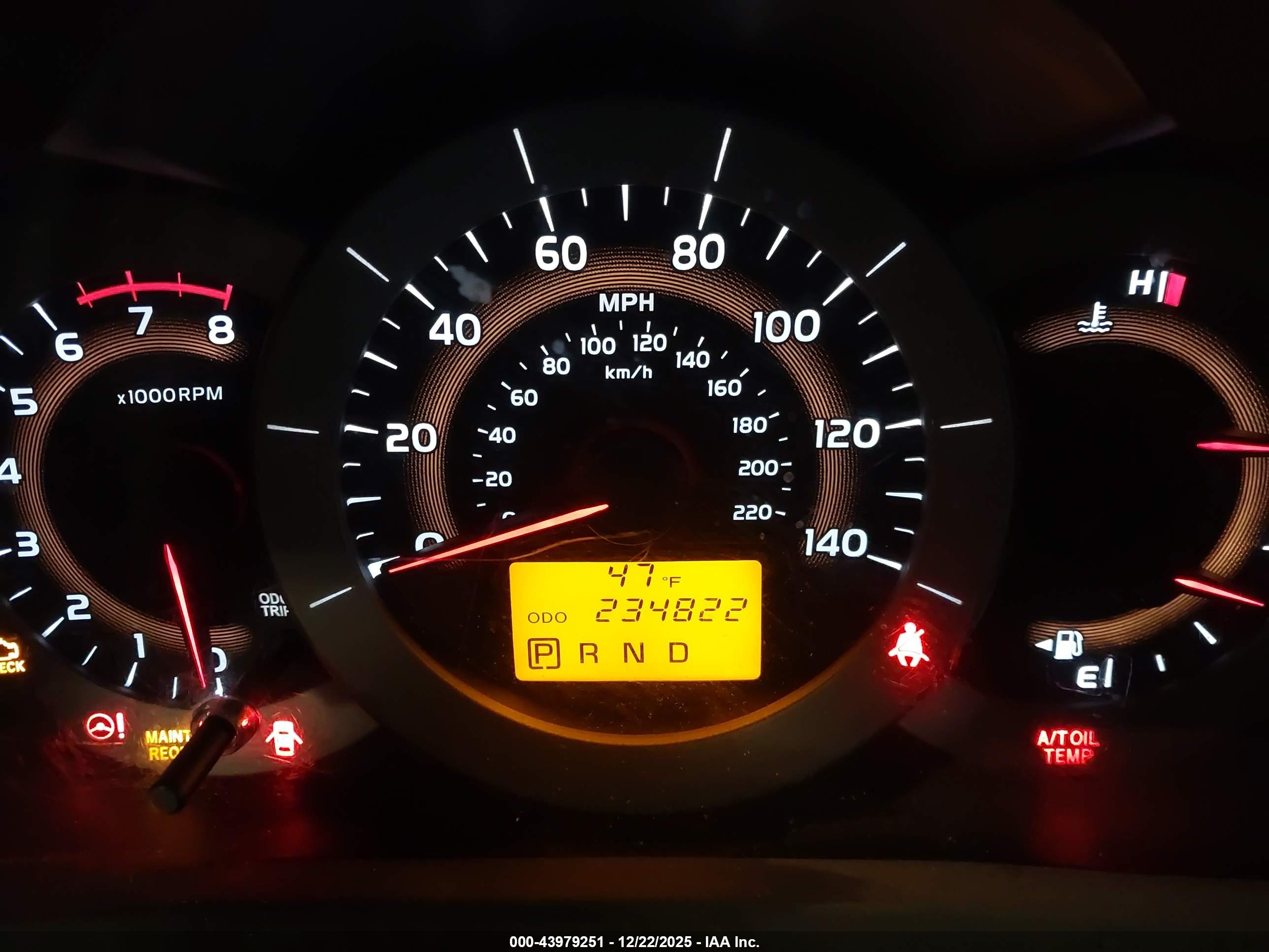 TOYOTA RAV4 image 7