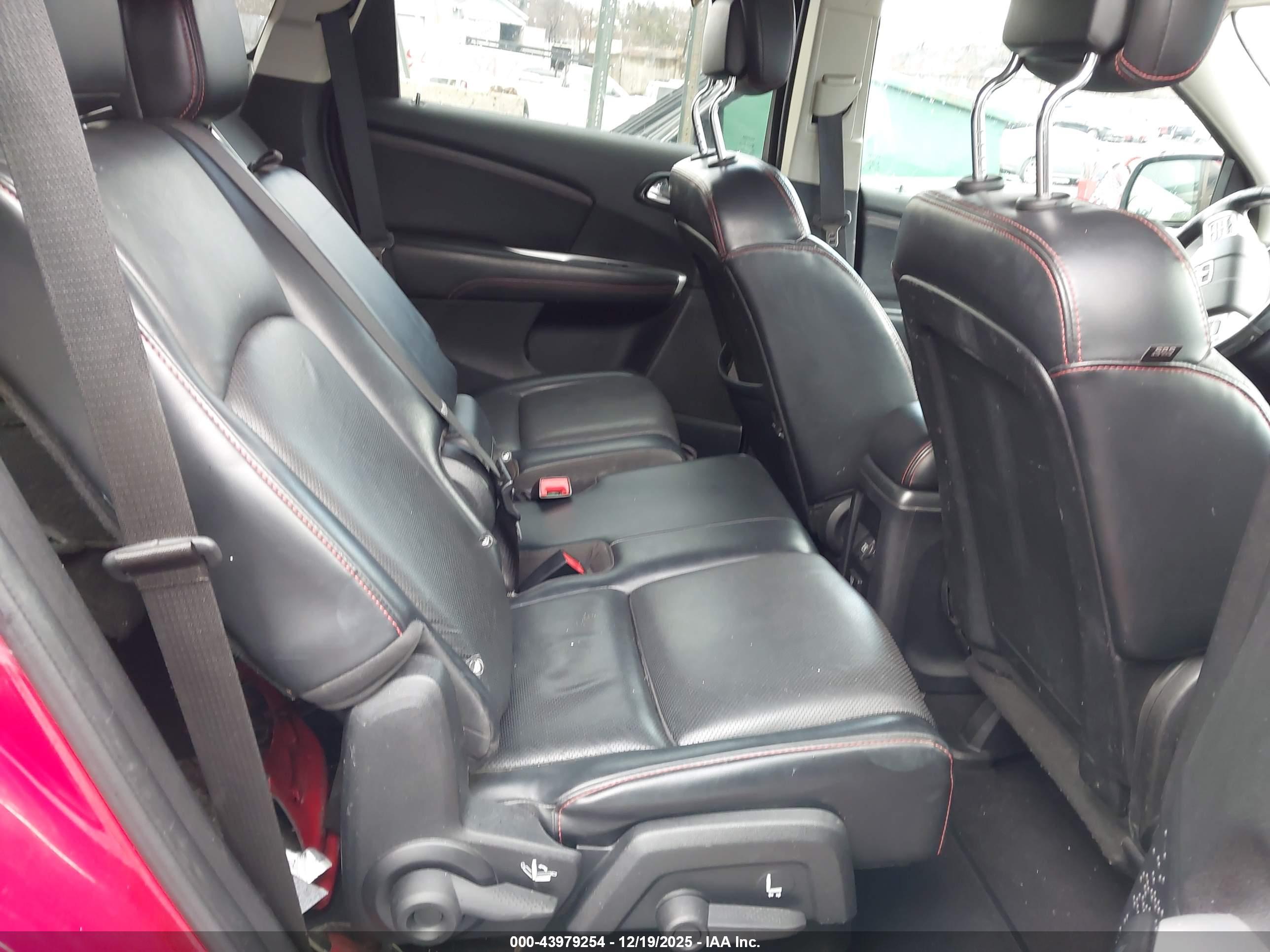 DODGE JOURNEY image 8