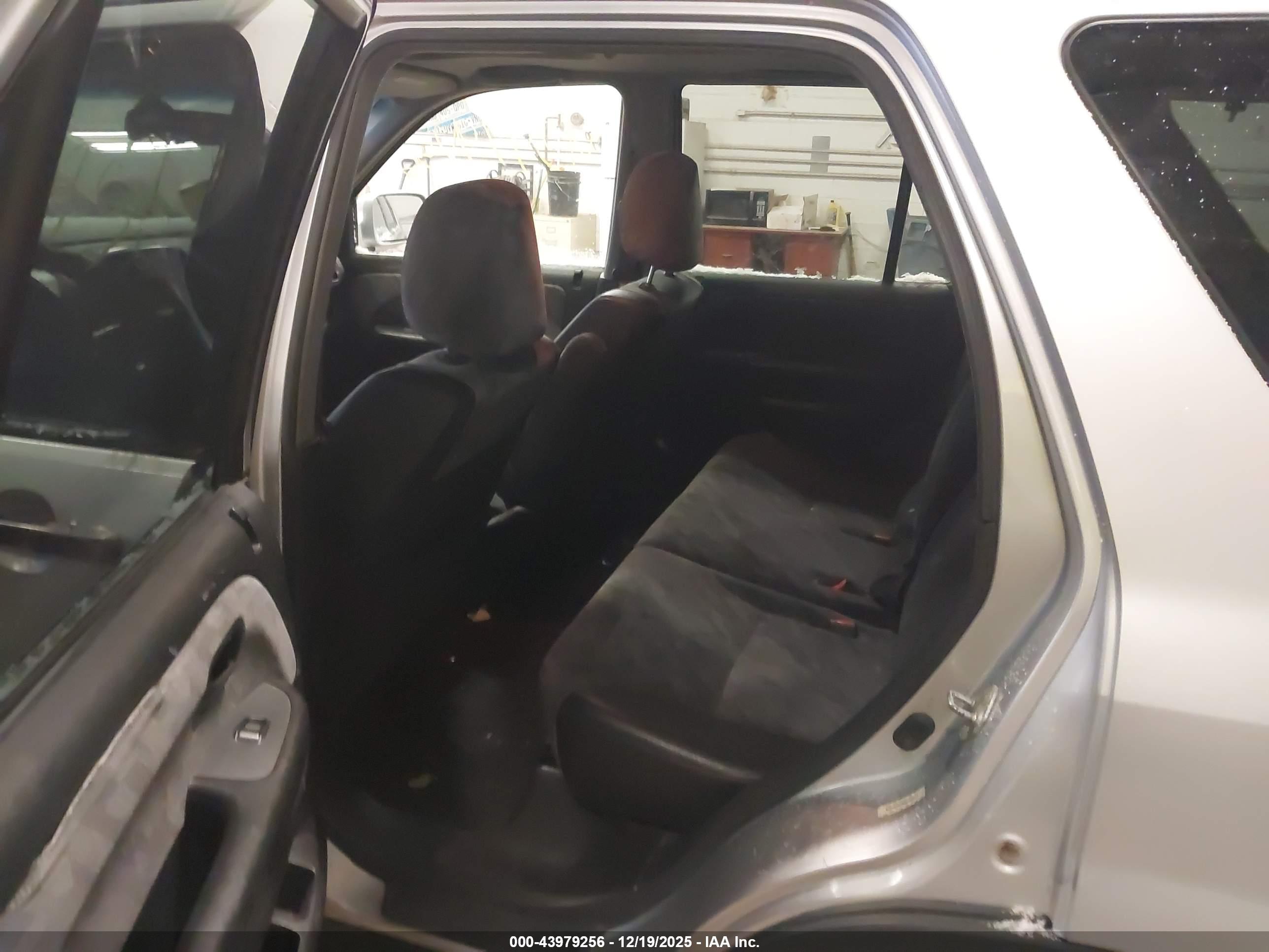 HONDA CR-V image 8