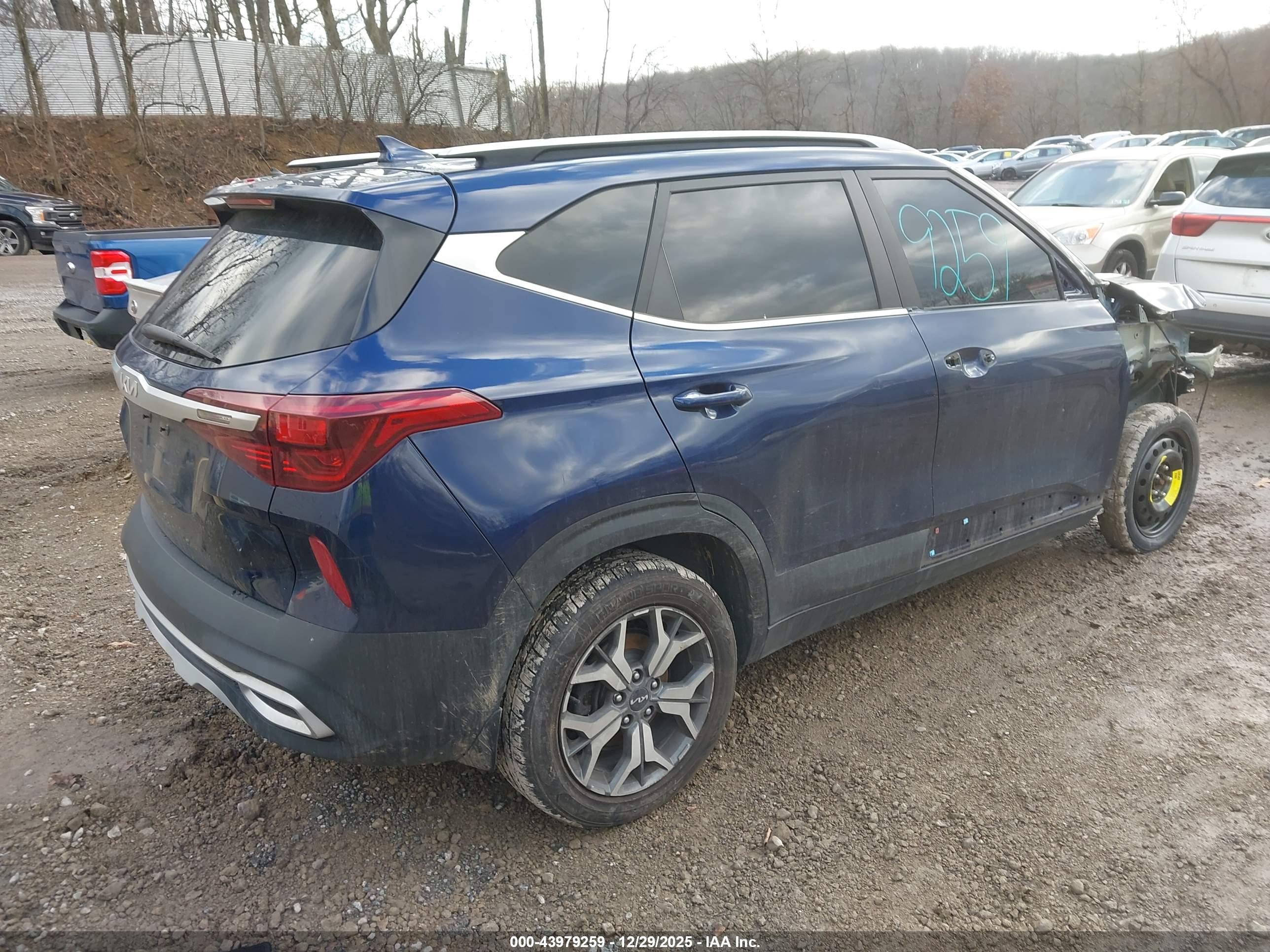 KIA SELTOS image 4
