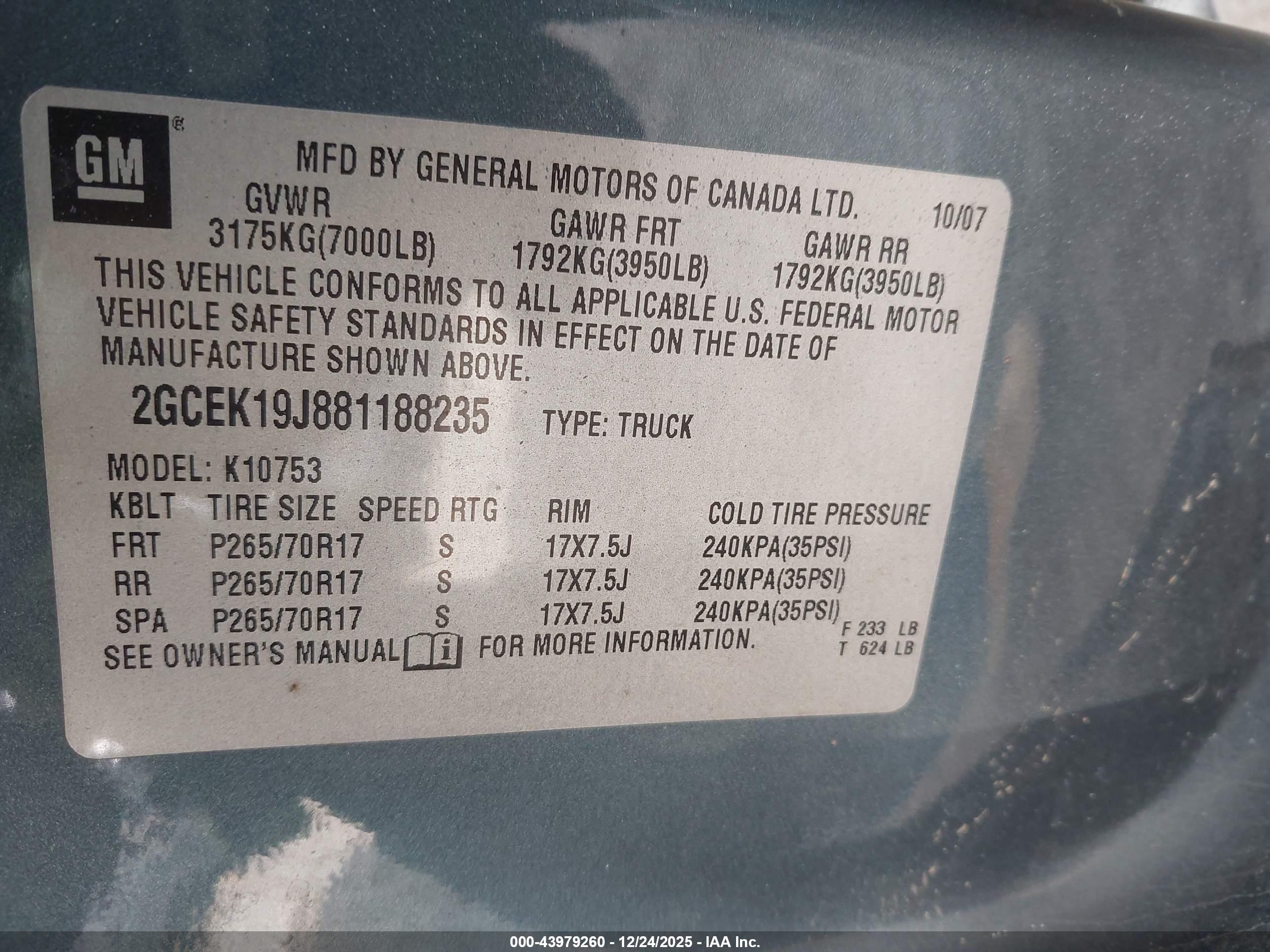 CHEVROLET SILVERADO image 9