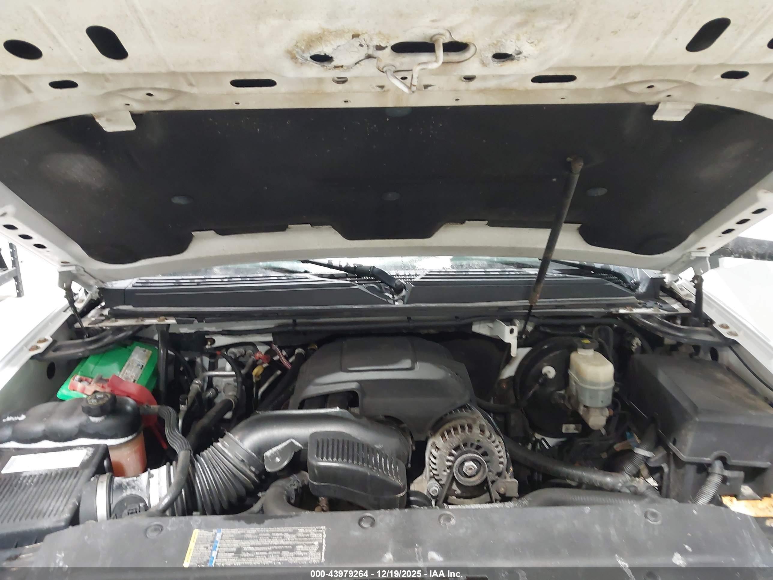 GMC YUKON image 10