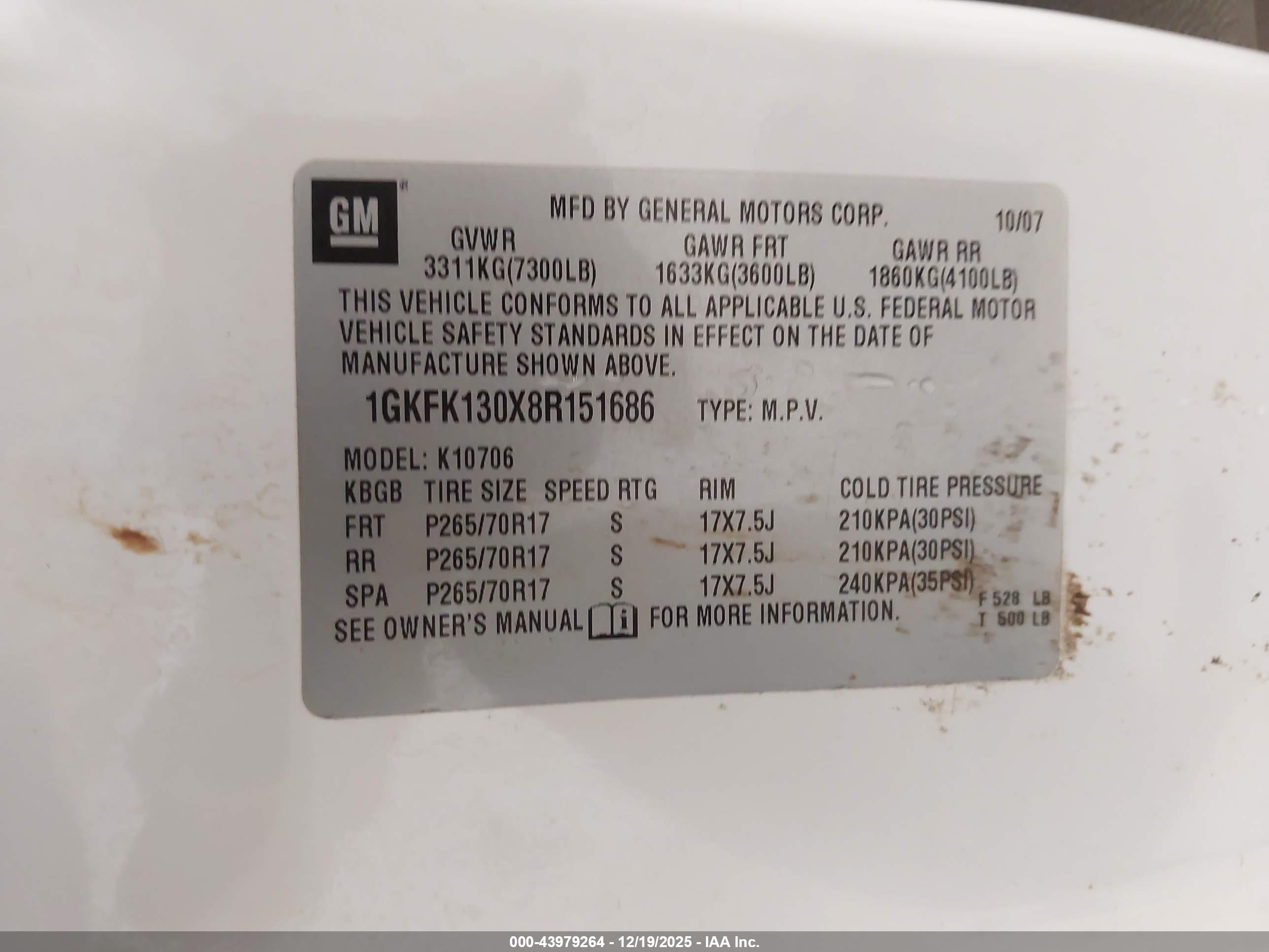 GMC YUKON image 9