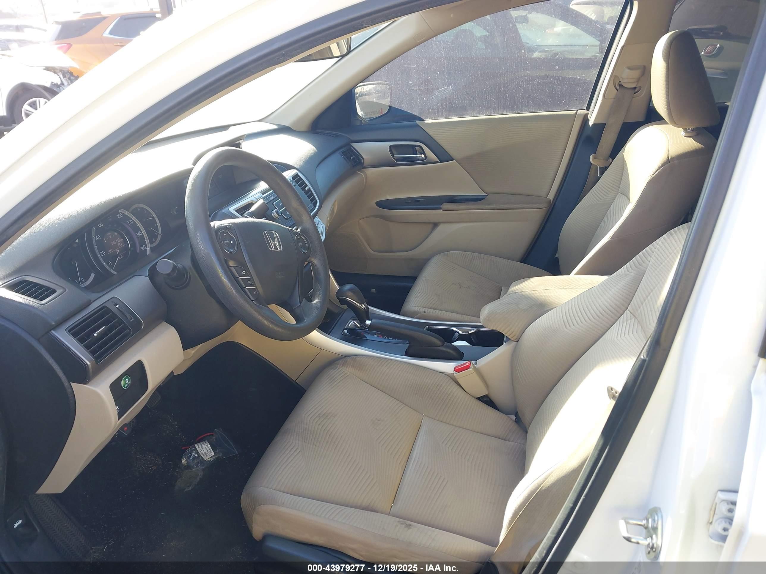 HONDA ACCORD image 5