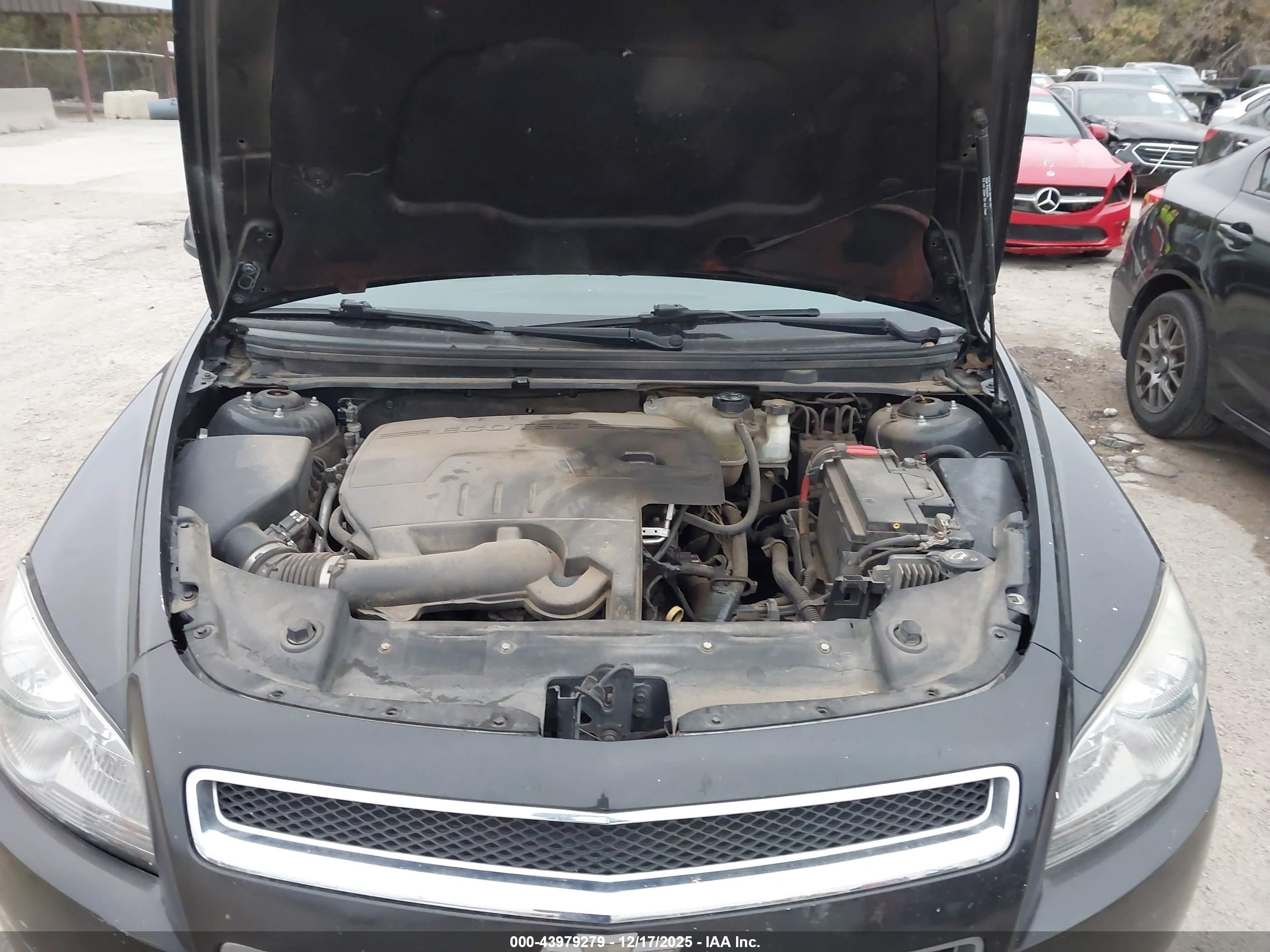 CHEVROLET MALIBU image 10