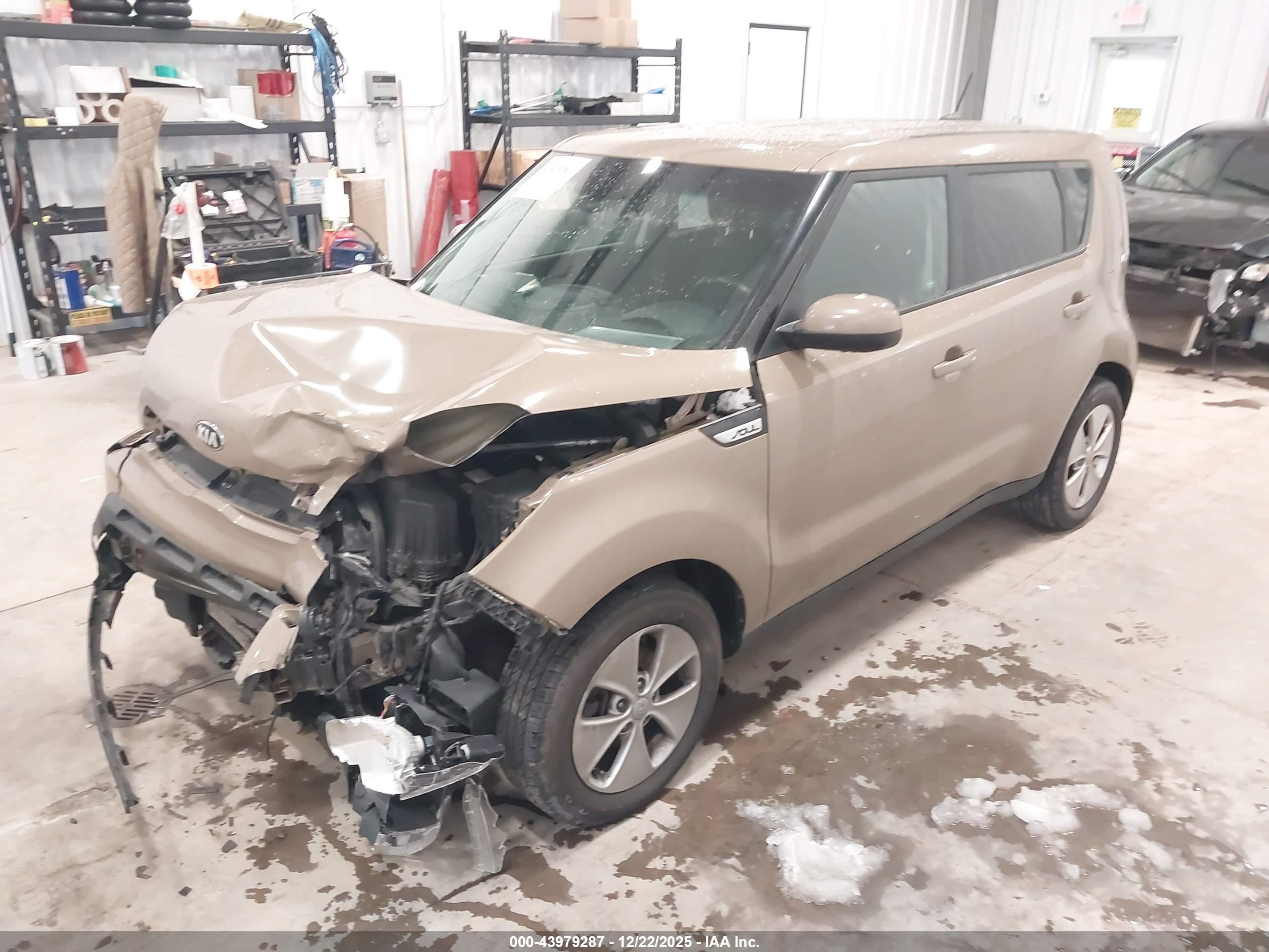 KIA SOUL image 2