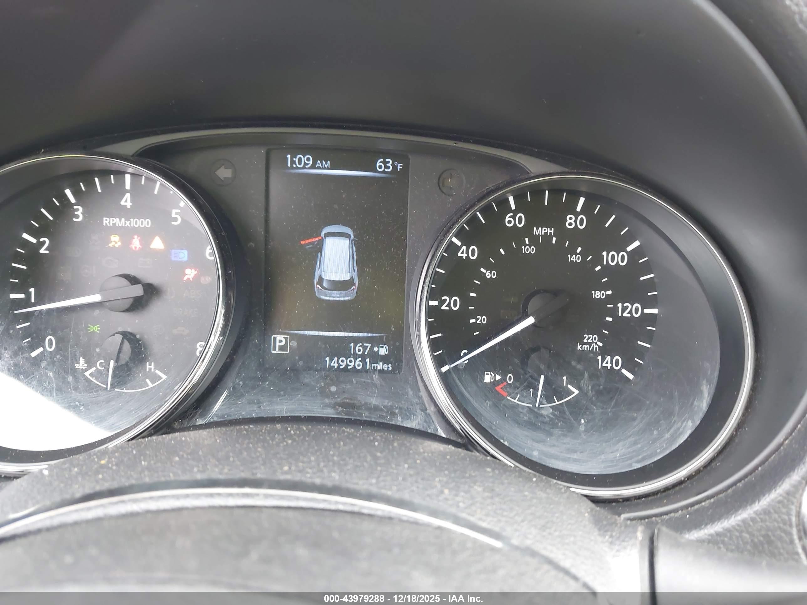 NISSAN ROGUE image 7