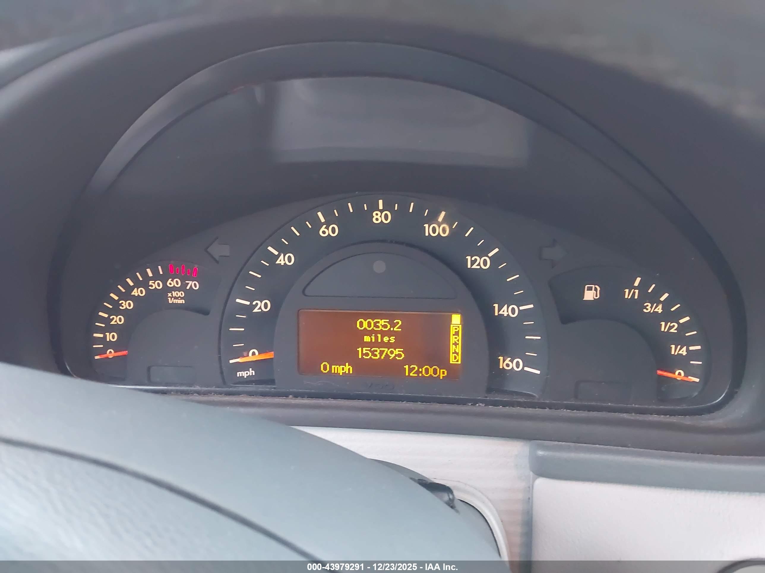 MERCEDES-BENZ C image 7