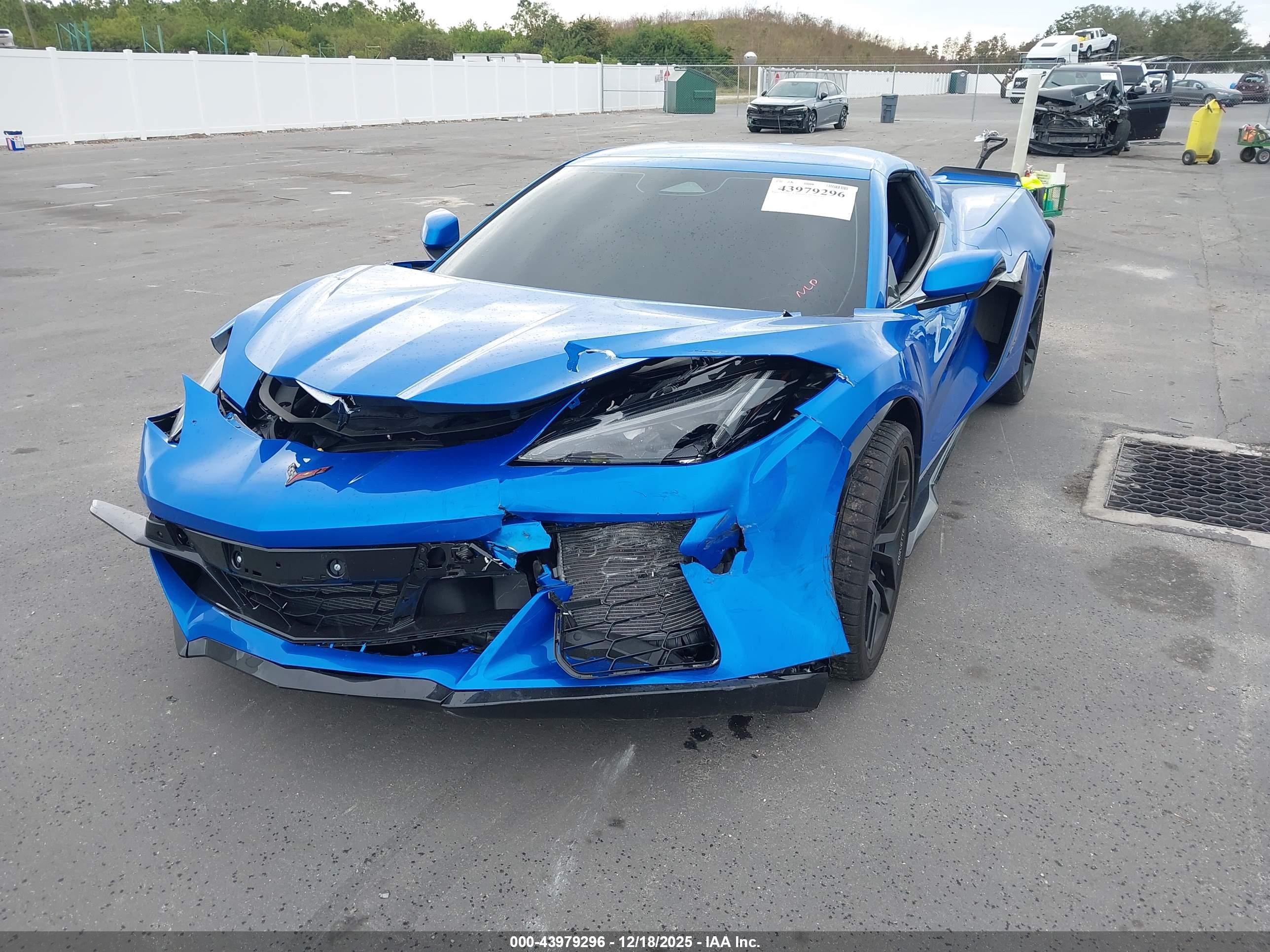 CHEVROLET CORVETTE image 2