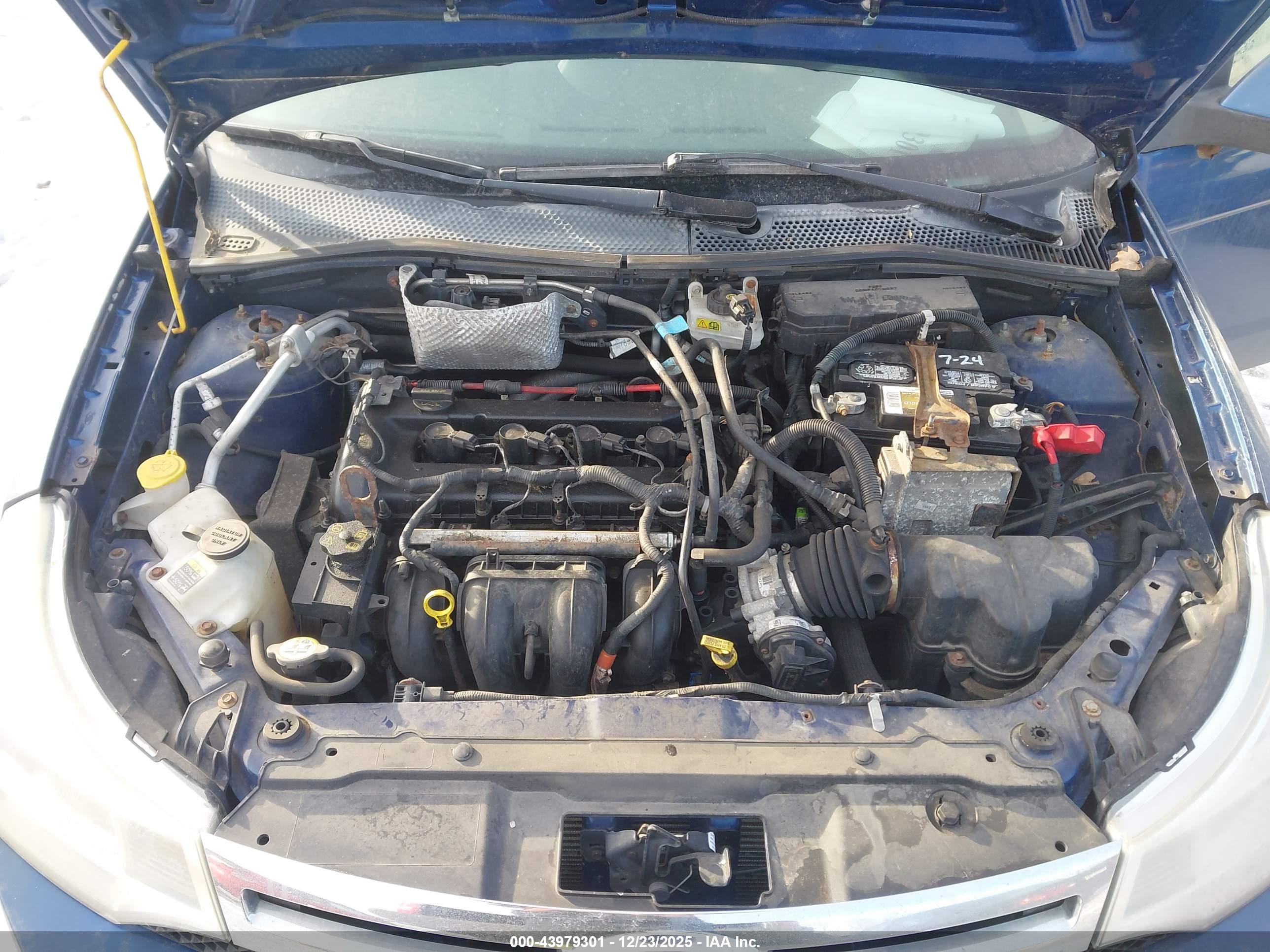 FORD FOCUS image 10