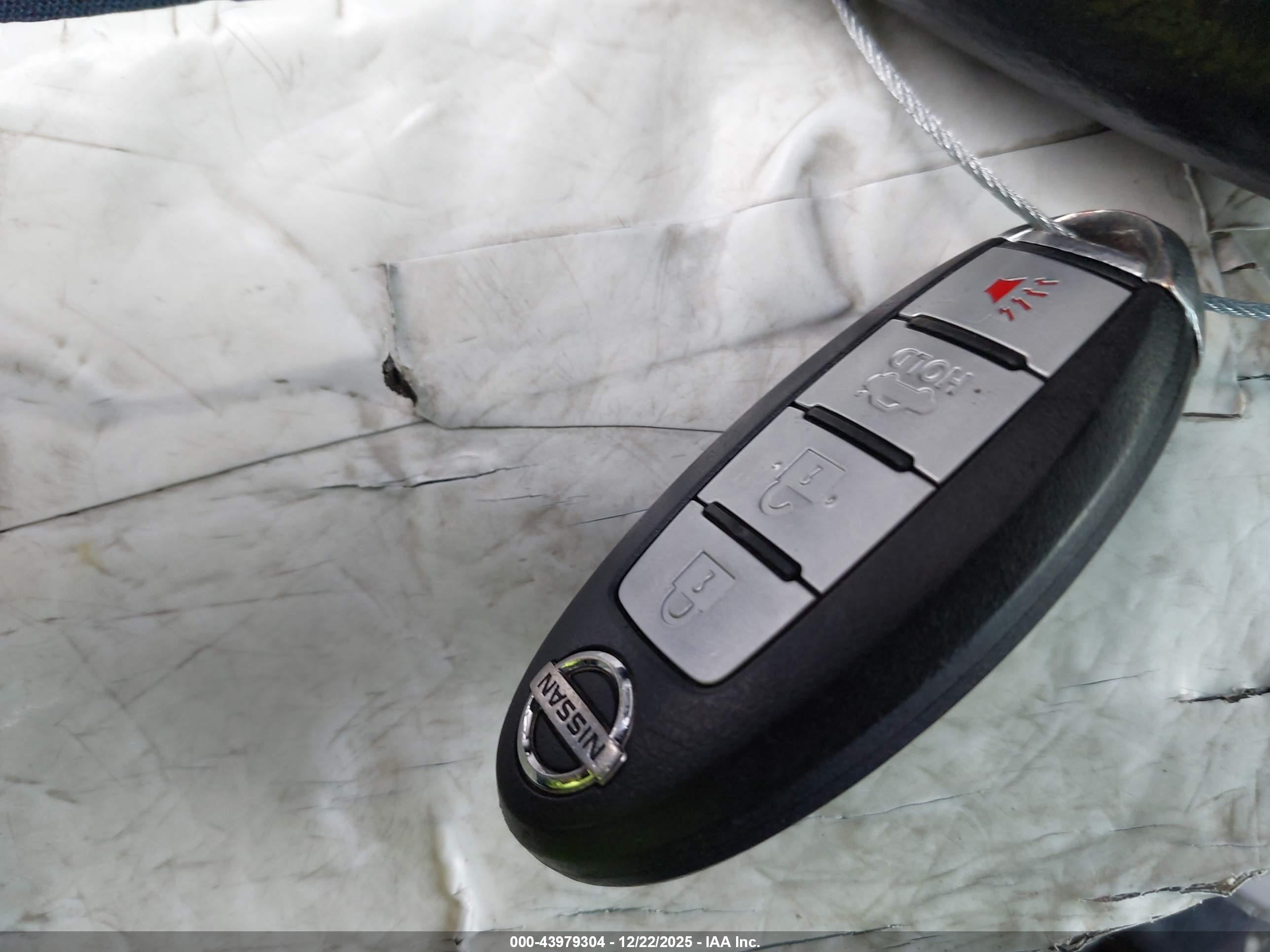 NISSAN ALTIMA image 11