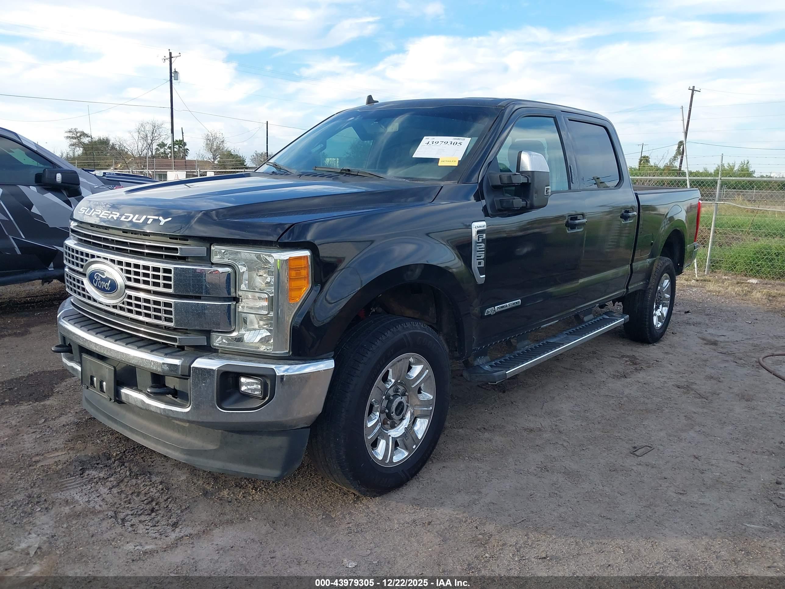 FORD F-250 image 2