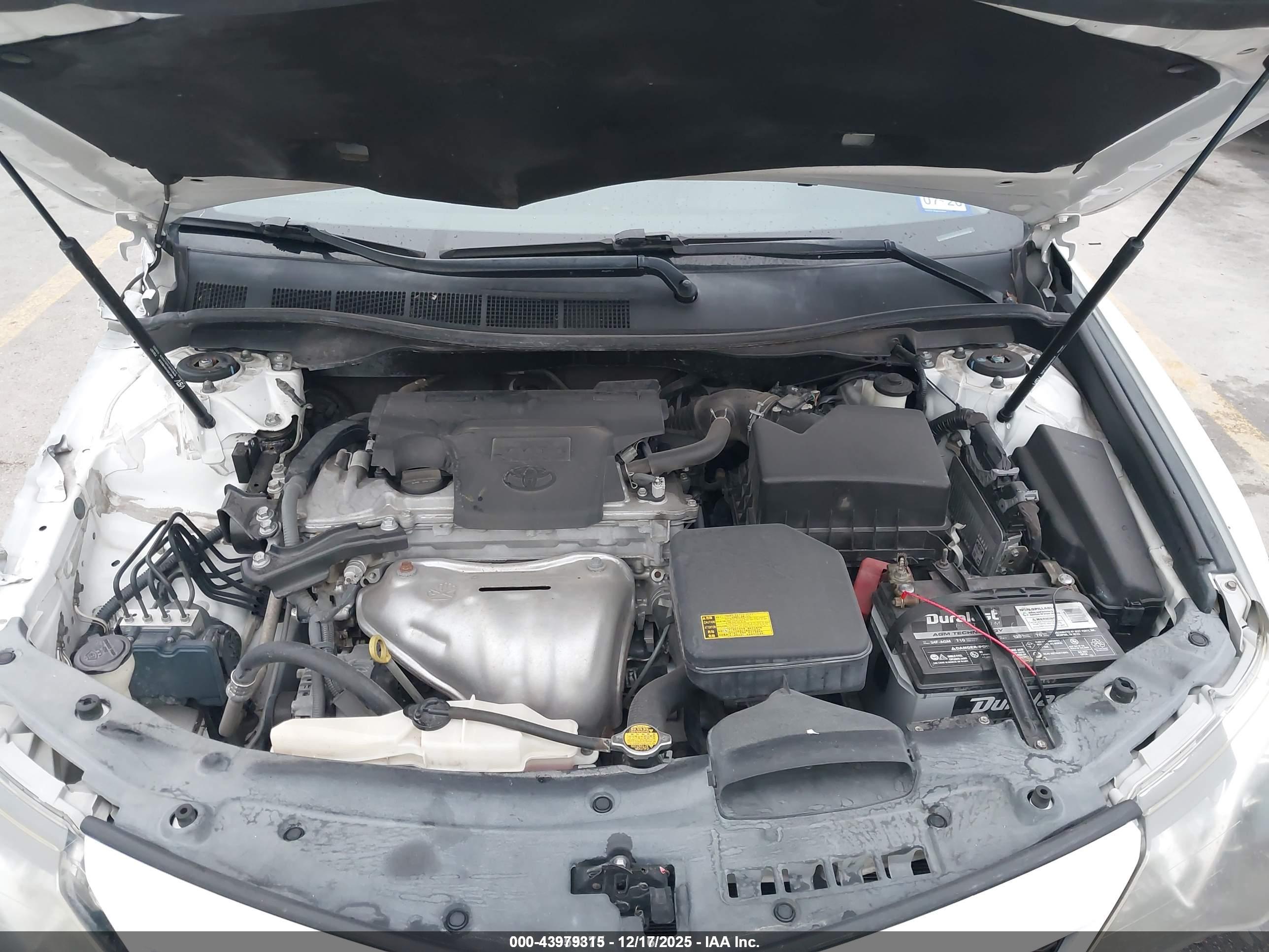 TOYOTA CAMRY image 10