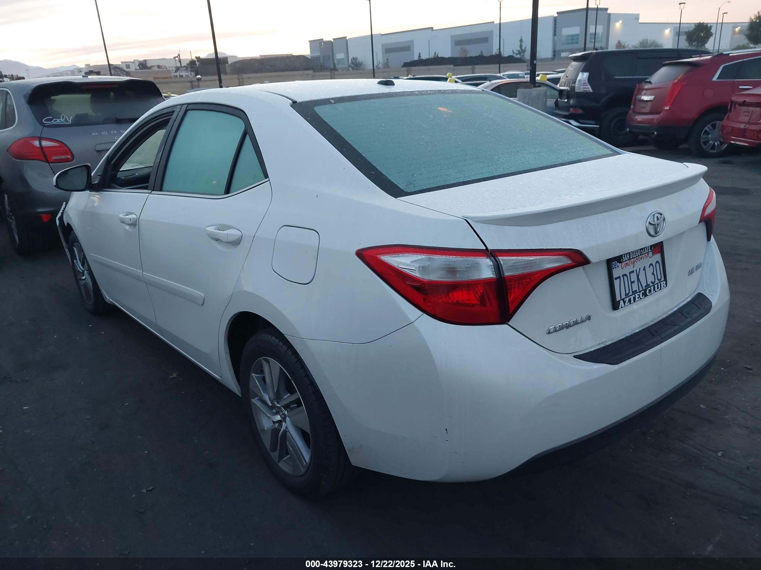 TOYOTA COROLLA image 3