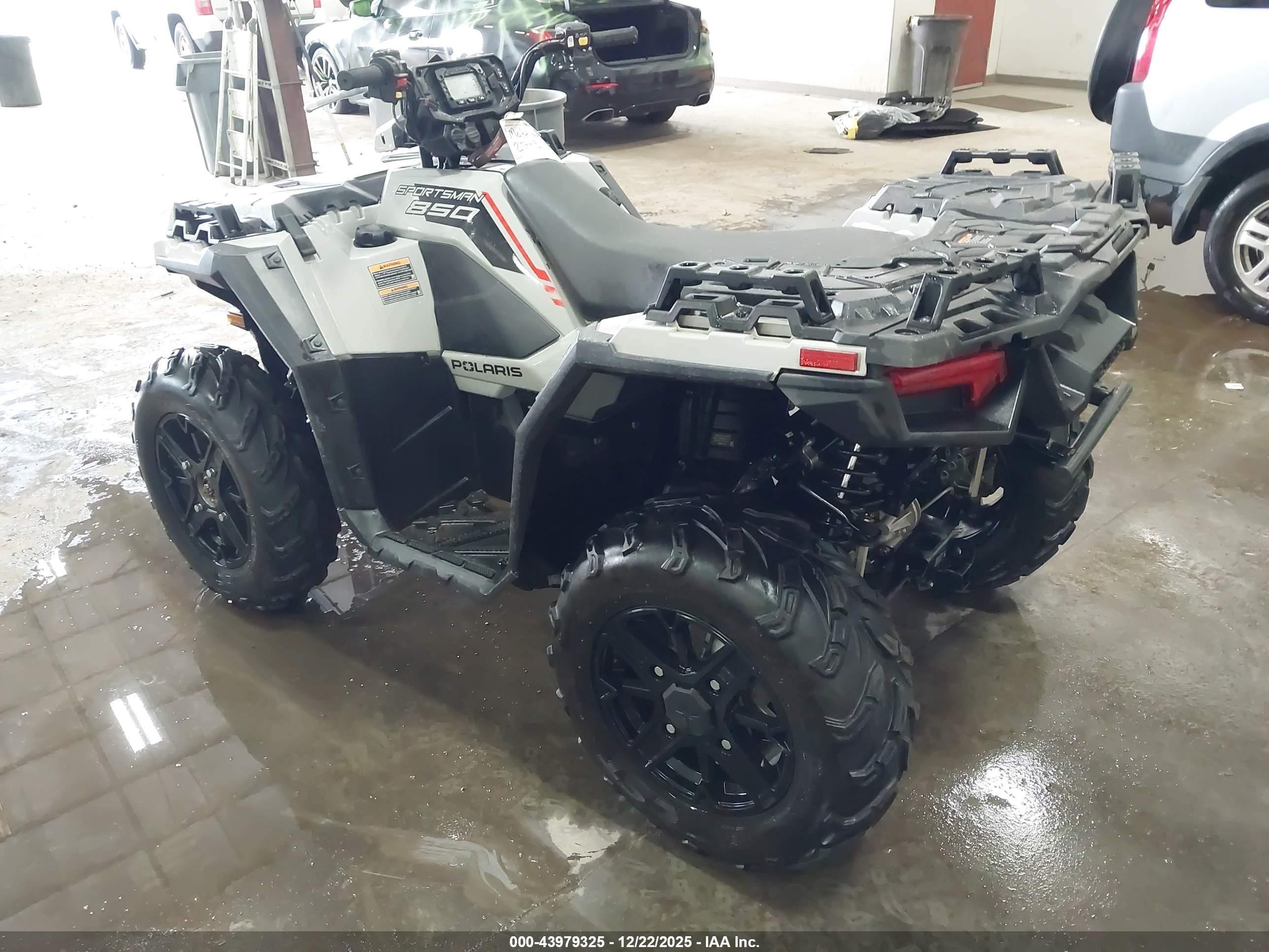 POLARIS SPORTSMAN image 3