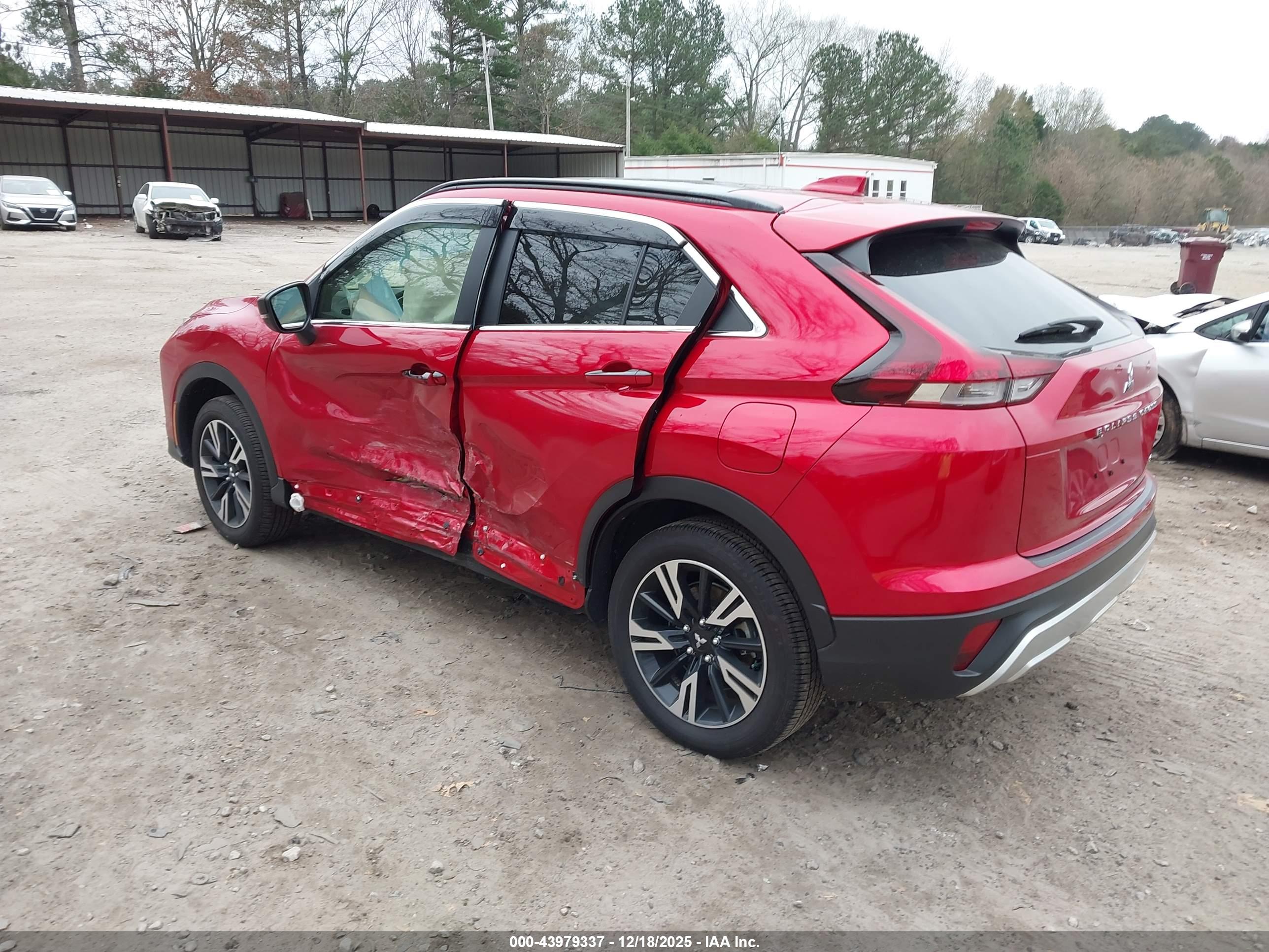 MITSUBISHI ECLIPSE image 3
