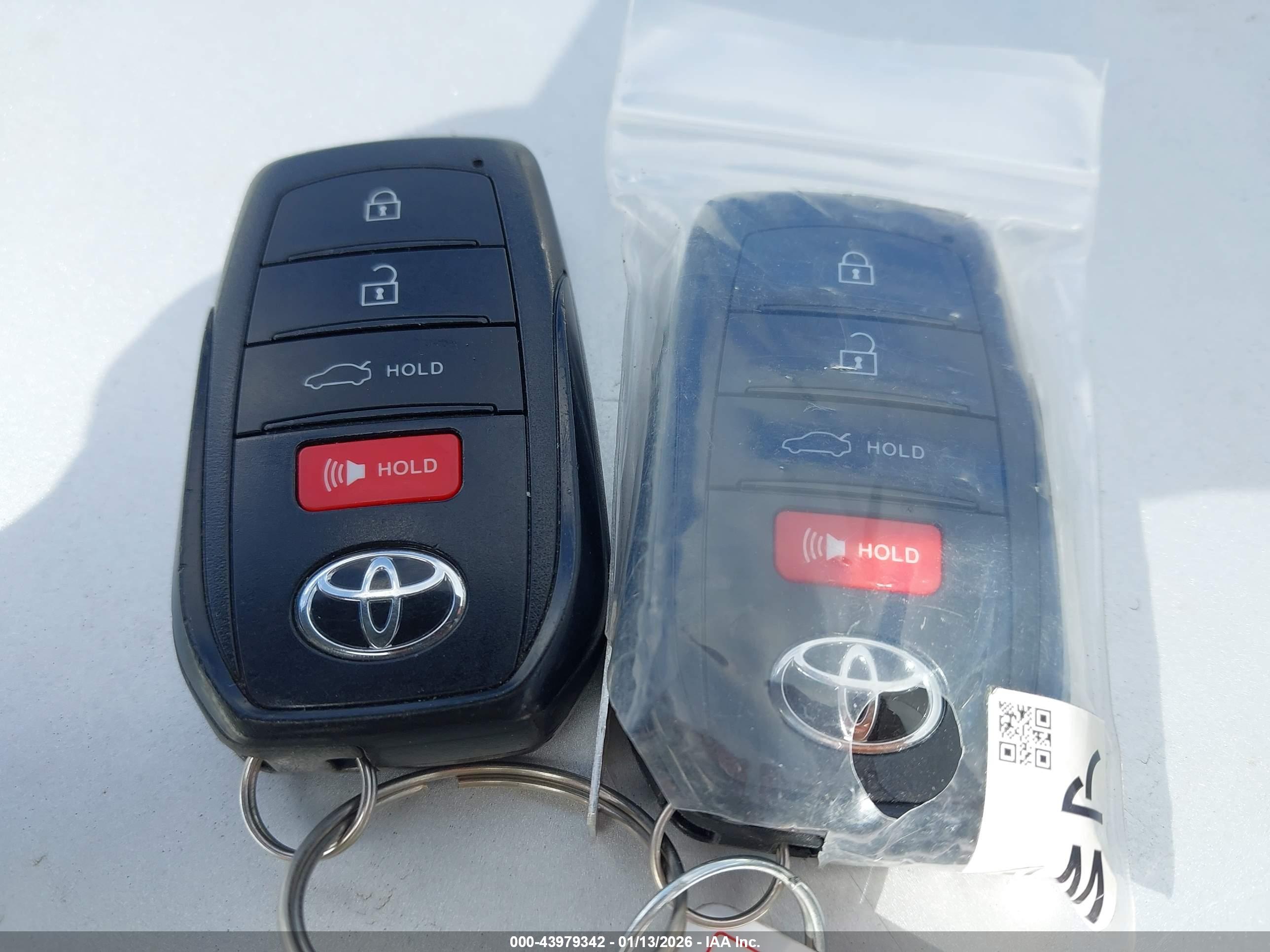 TOYOTA COROLLA image 11