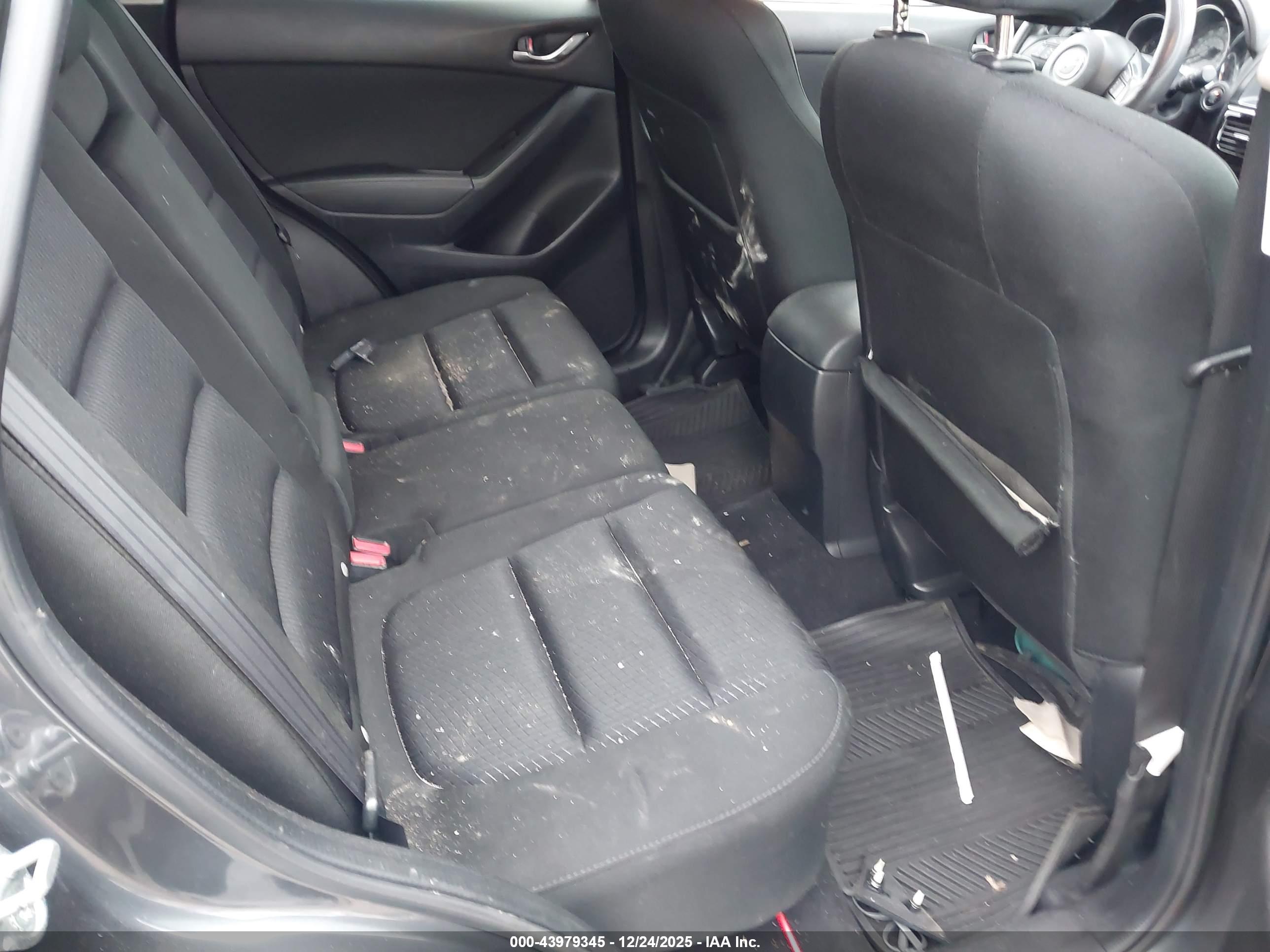 MAZDA CX-5 image 8