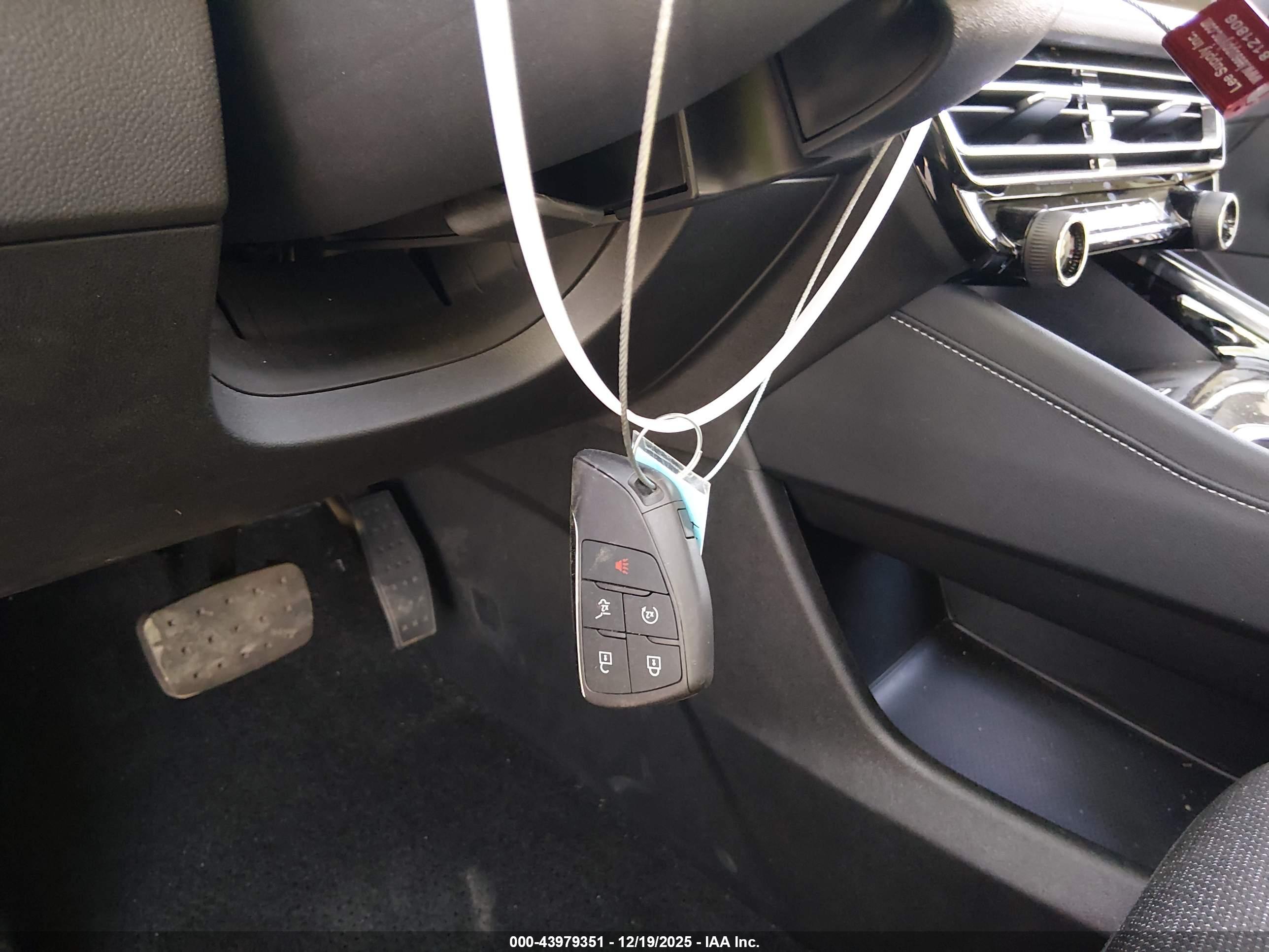 CHEVROLET TRAVERSE image 11