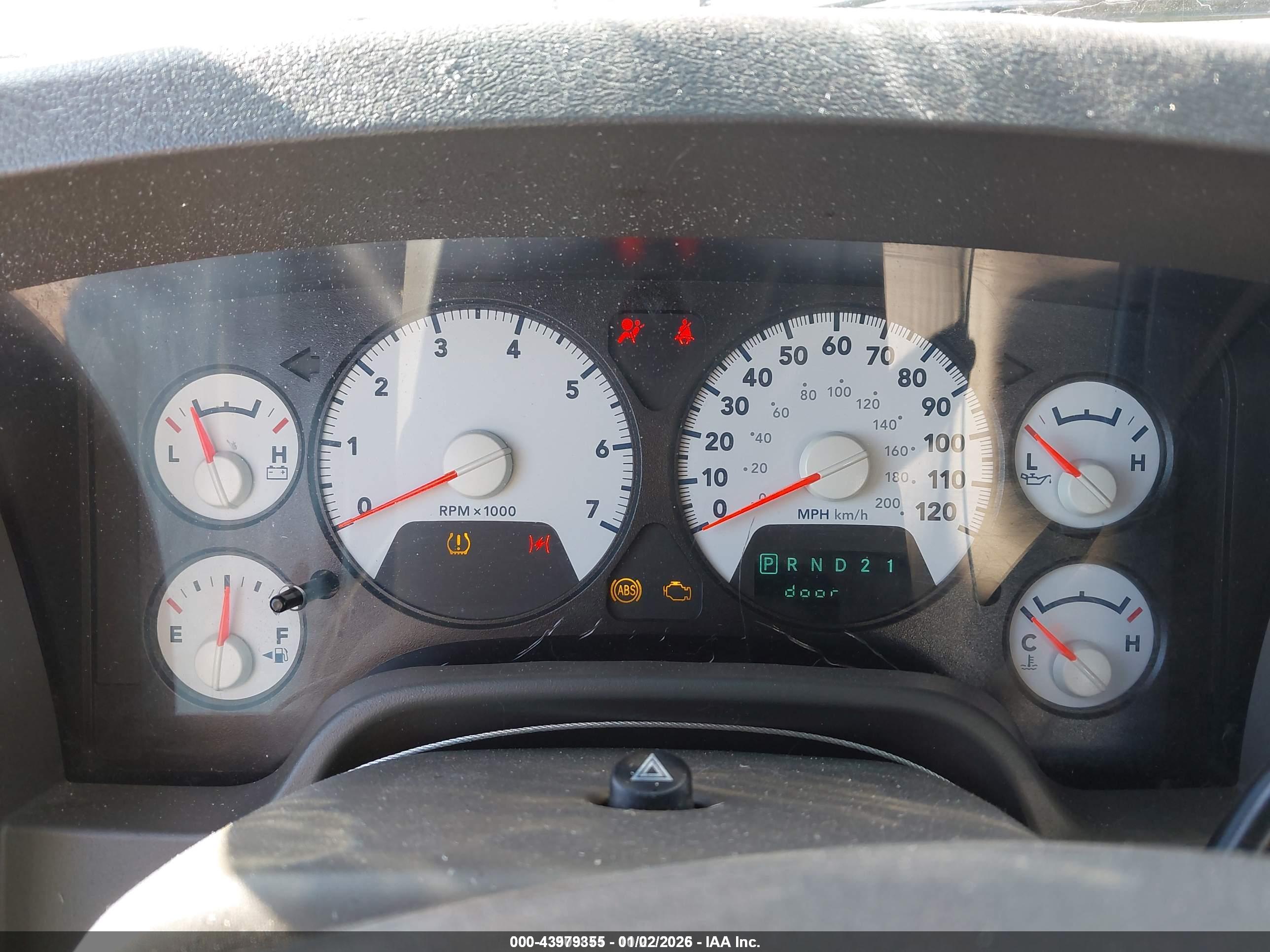 DODGE RAM image 7