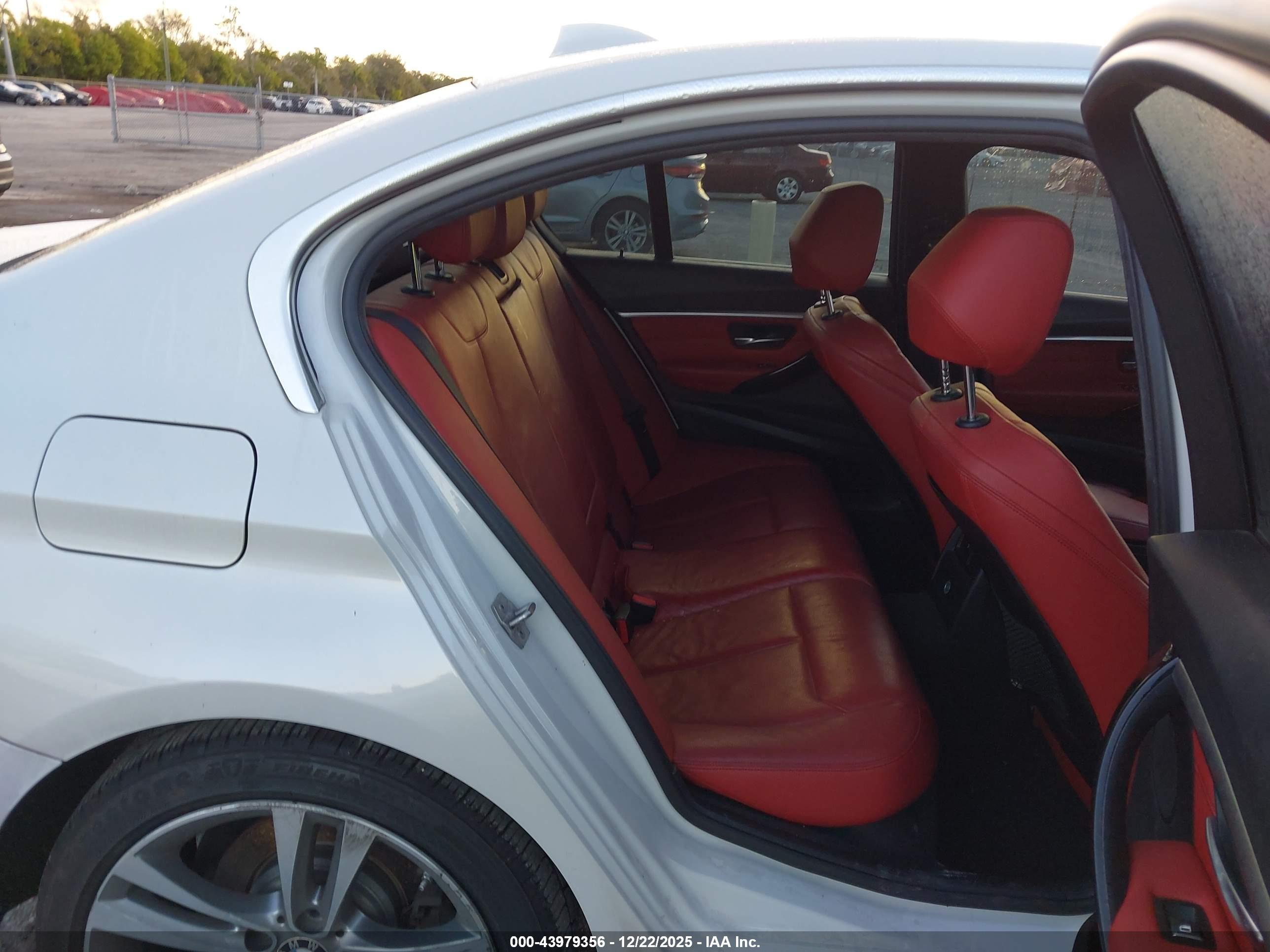 BMW 330I image 8
