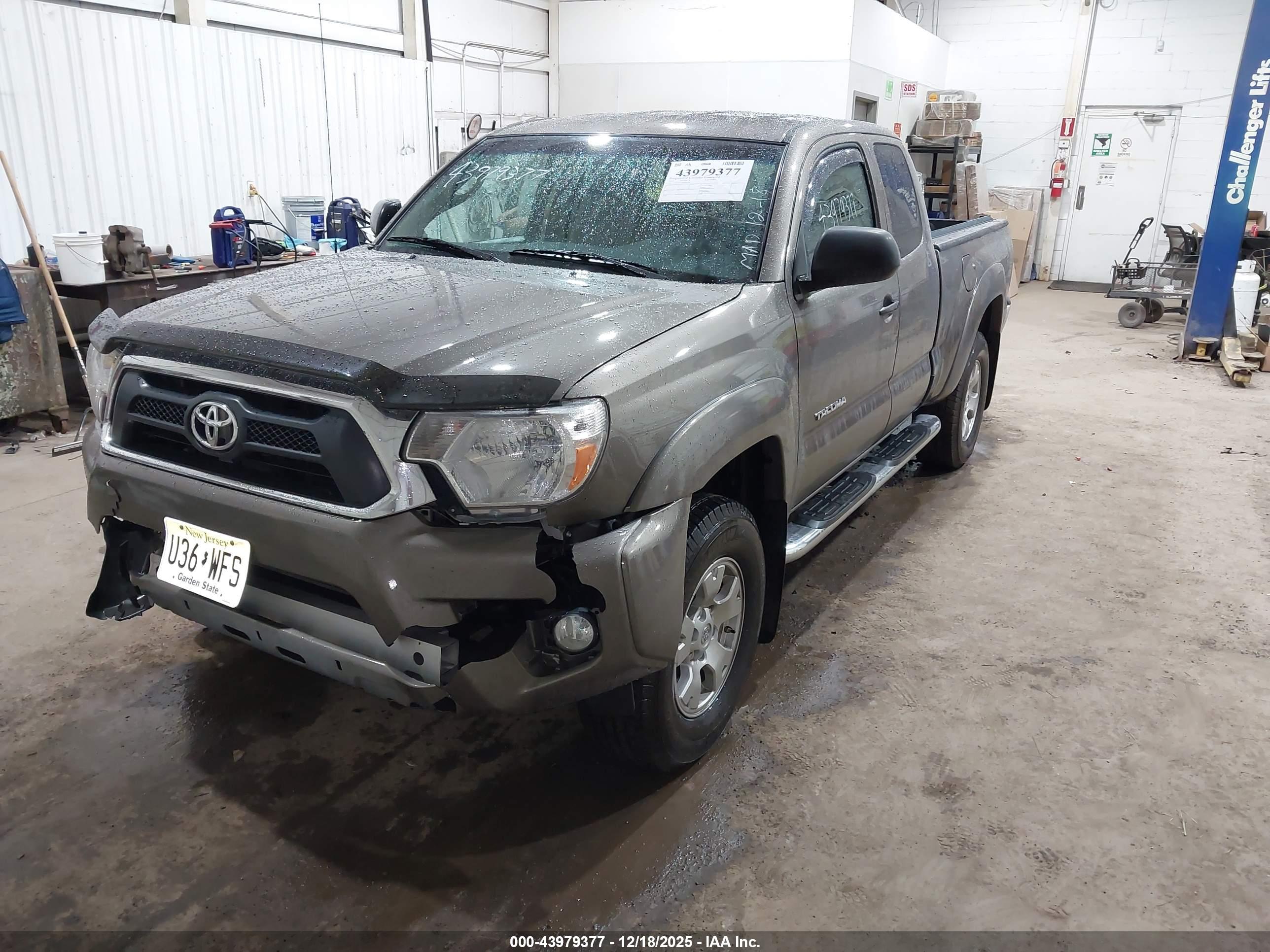 TOYOTA TACOMA image 2