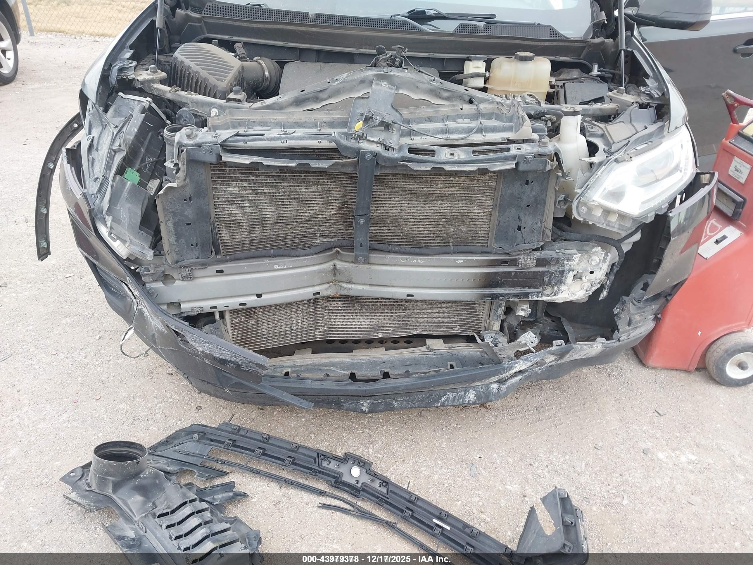 CHEVROLET TRAVERSE image 6