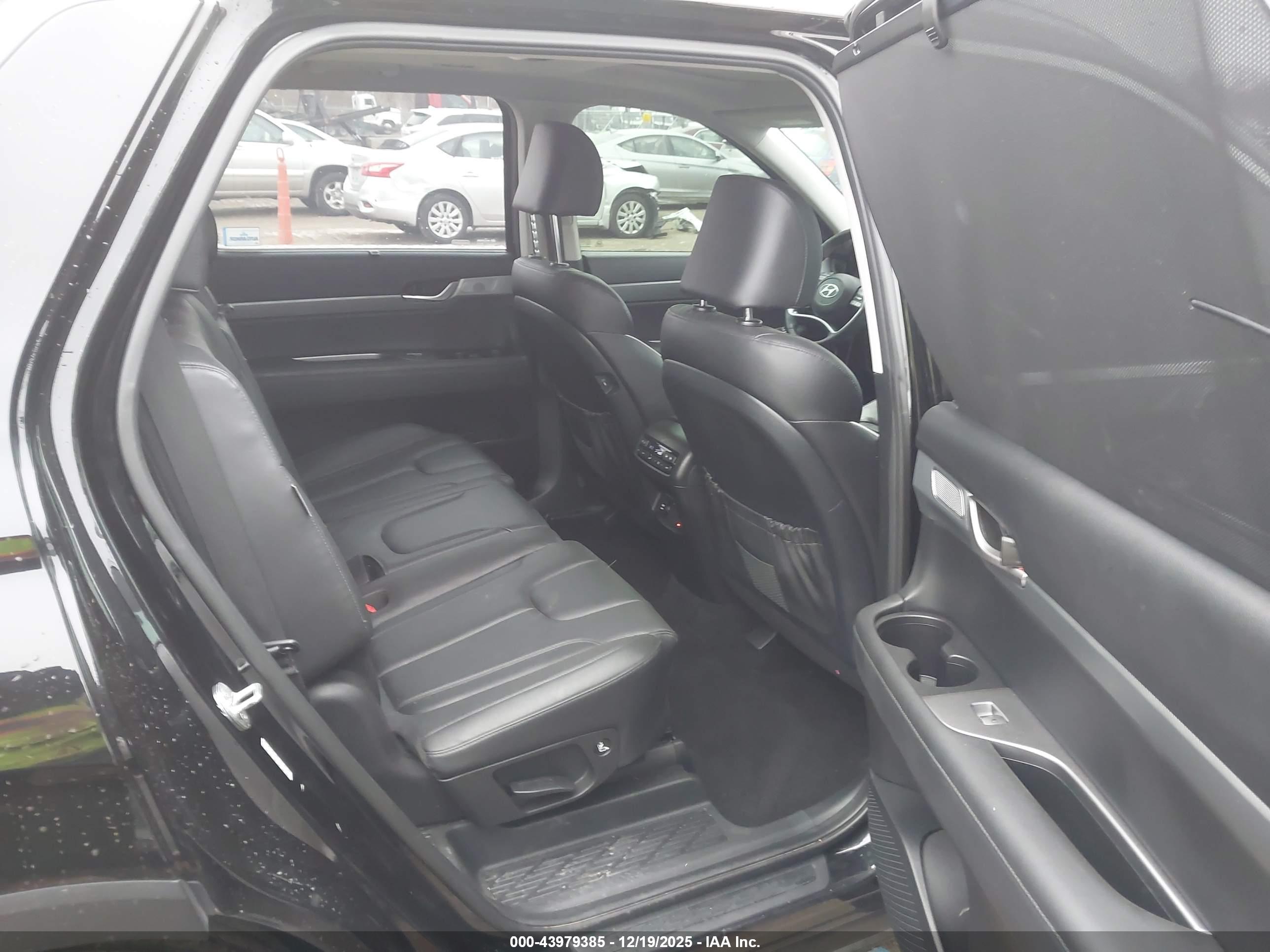 HYUNDAI PALISADE image 8