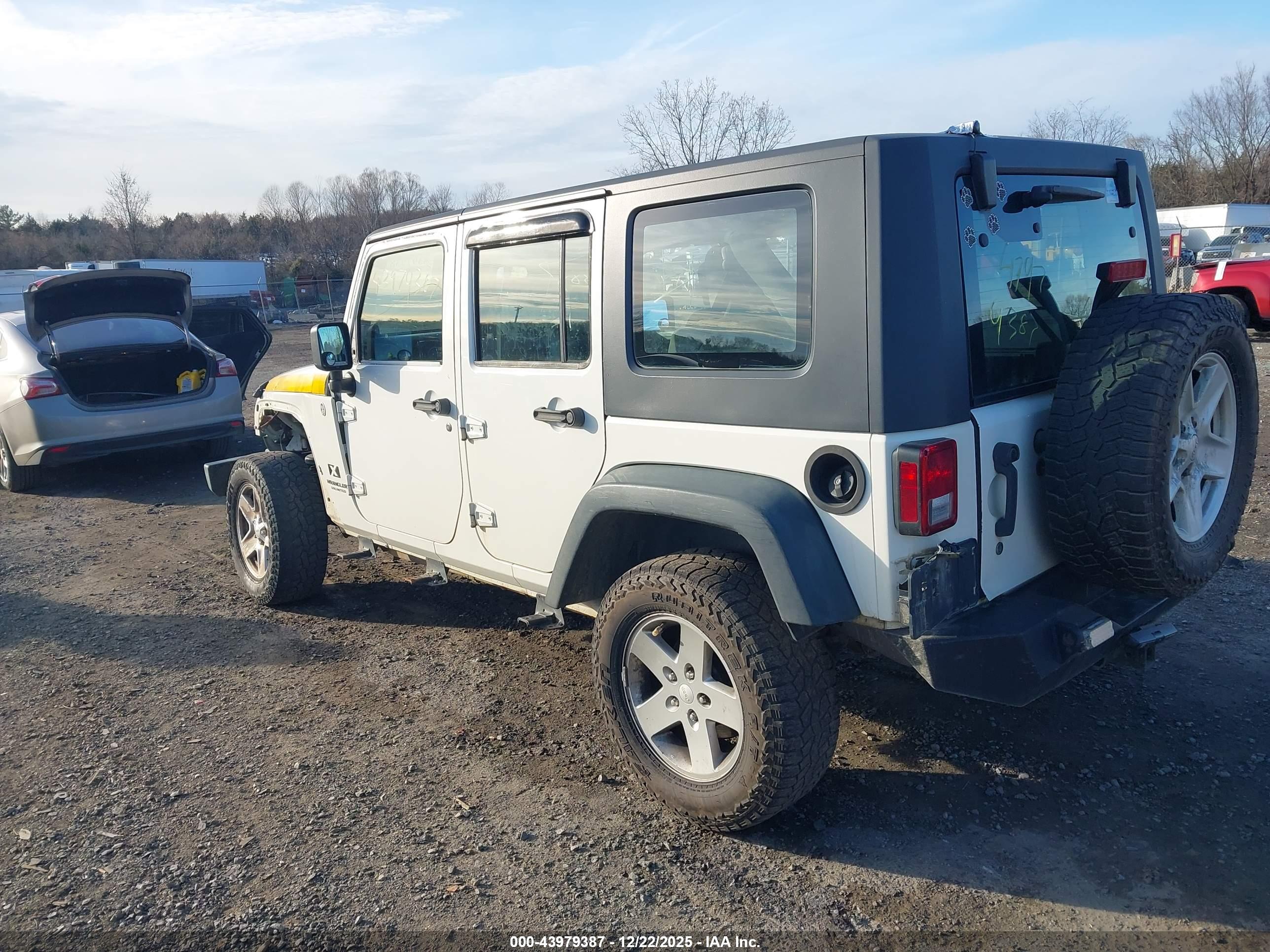 JEEP WRANGLER image 3