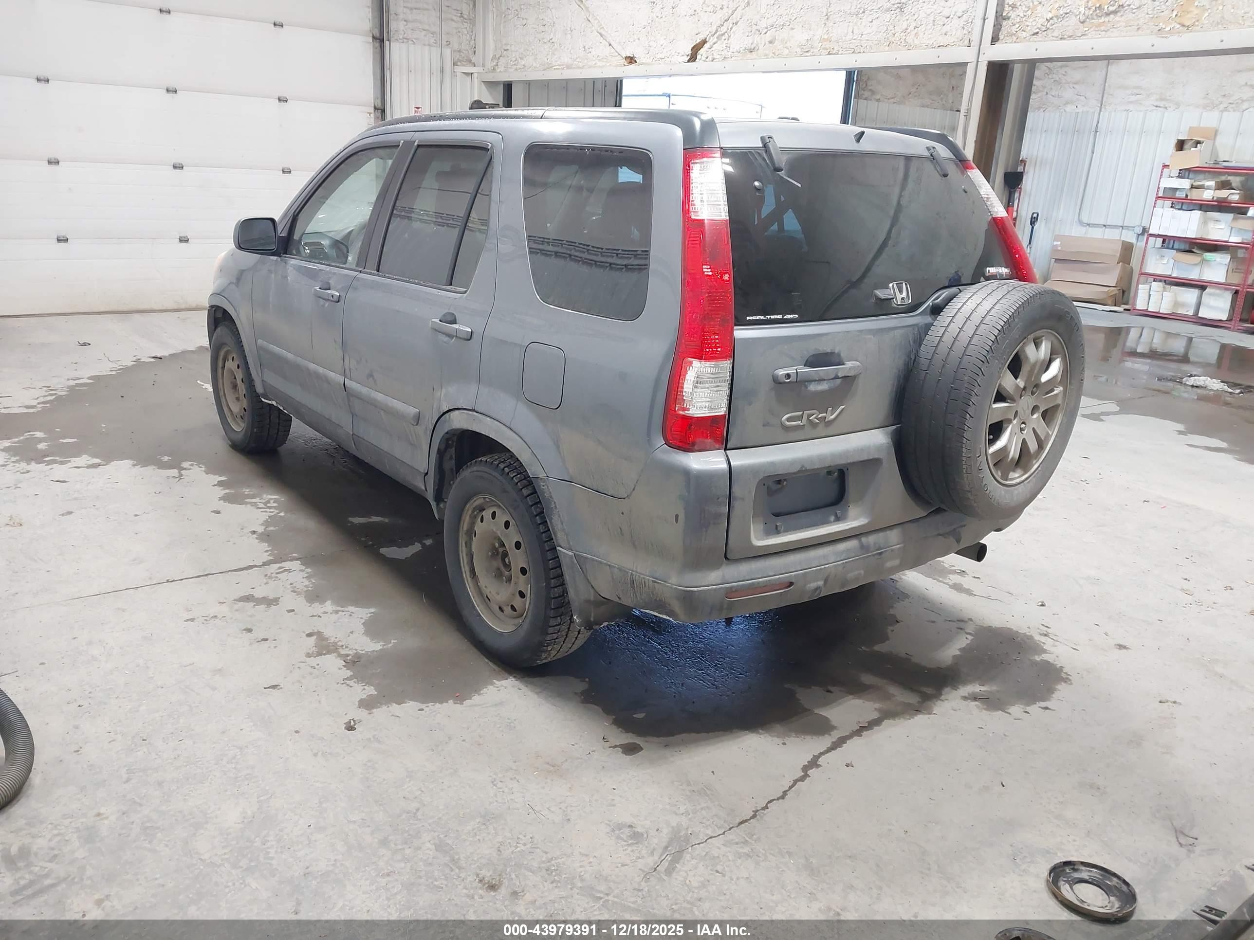 HONDA CR-V image 3