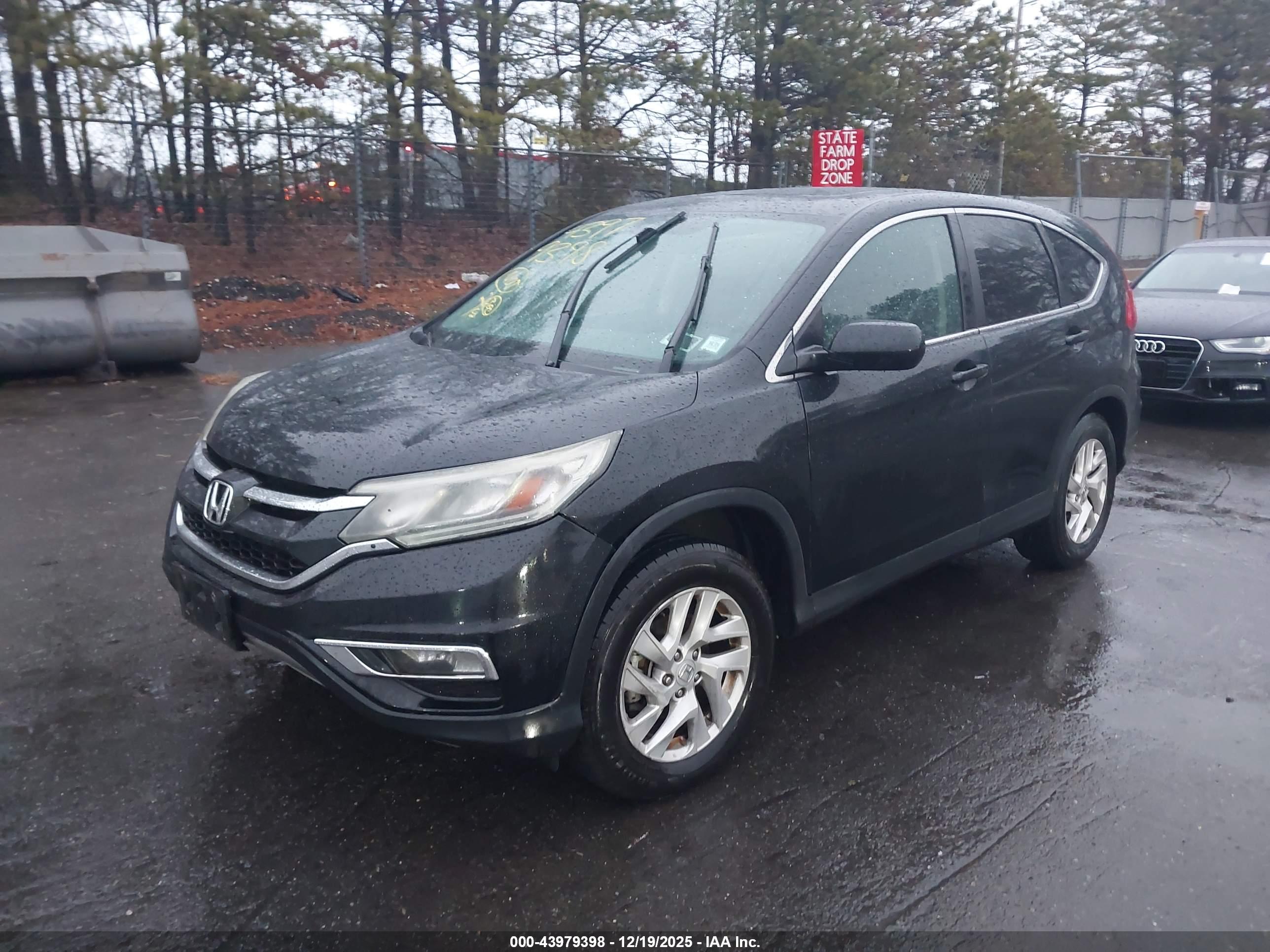 HONDA CR-V image 2