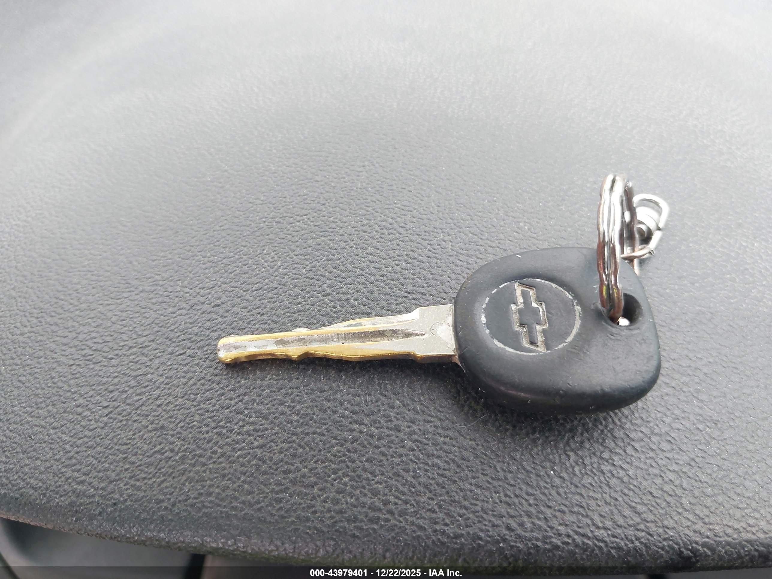 CHEVROLET COBALT image 11