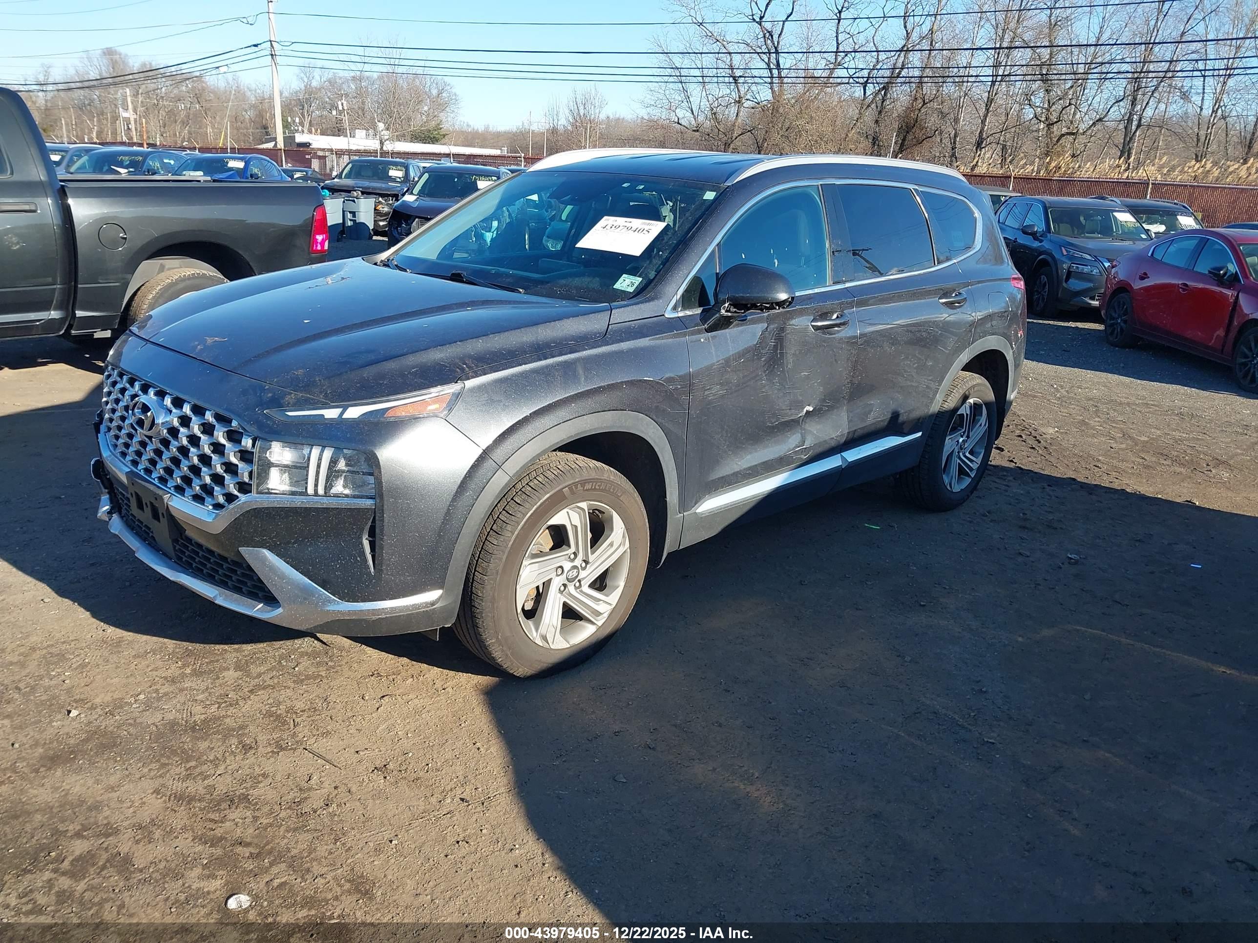 HYUNDAI SANTA image 2