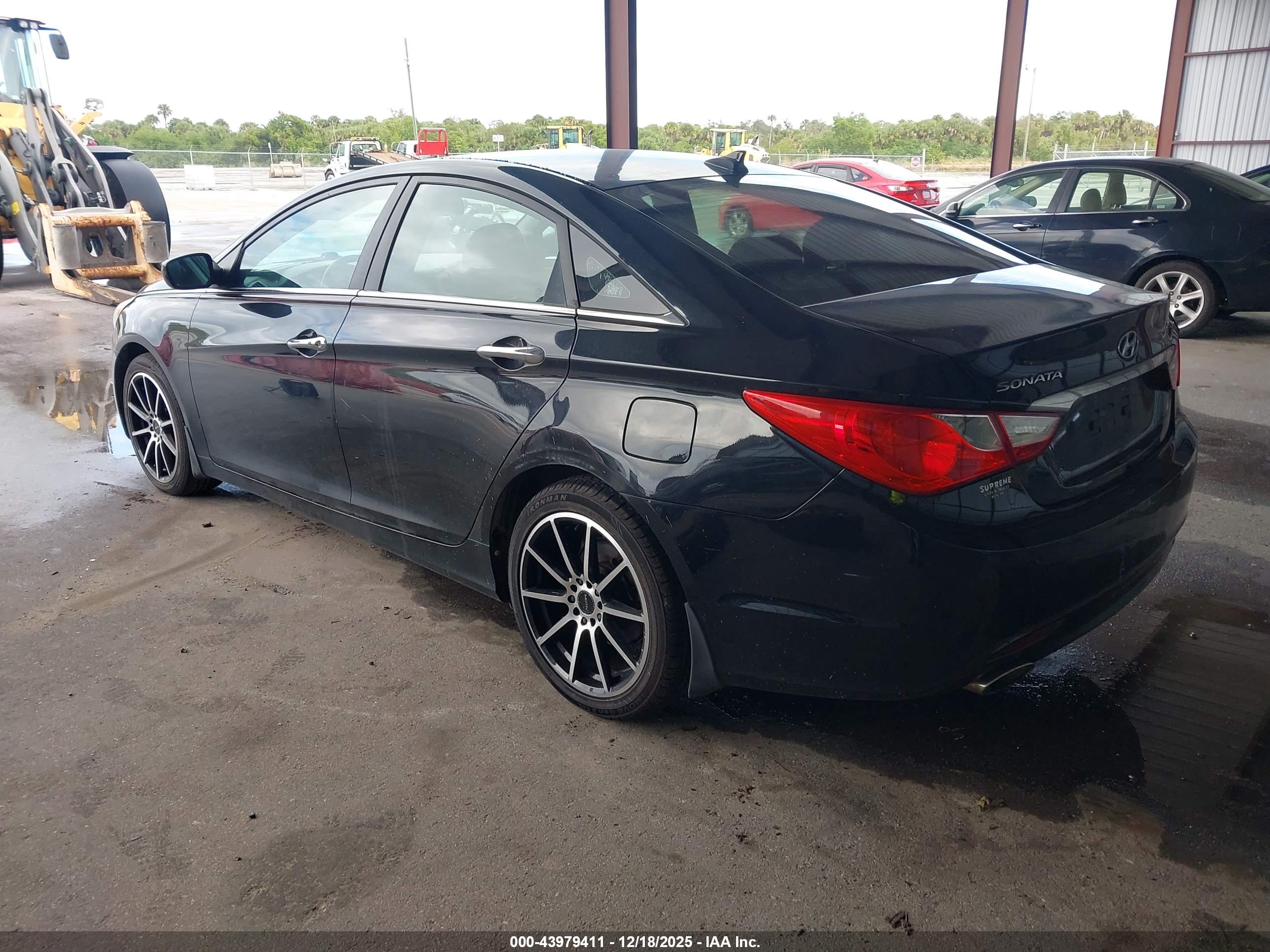 HYUNDAI SONATA image 3