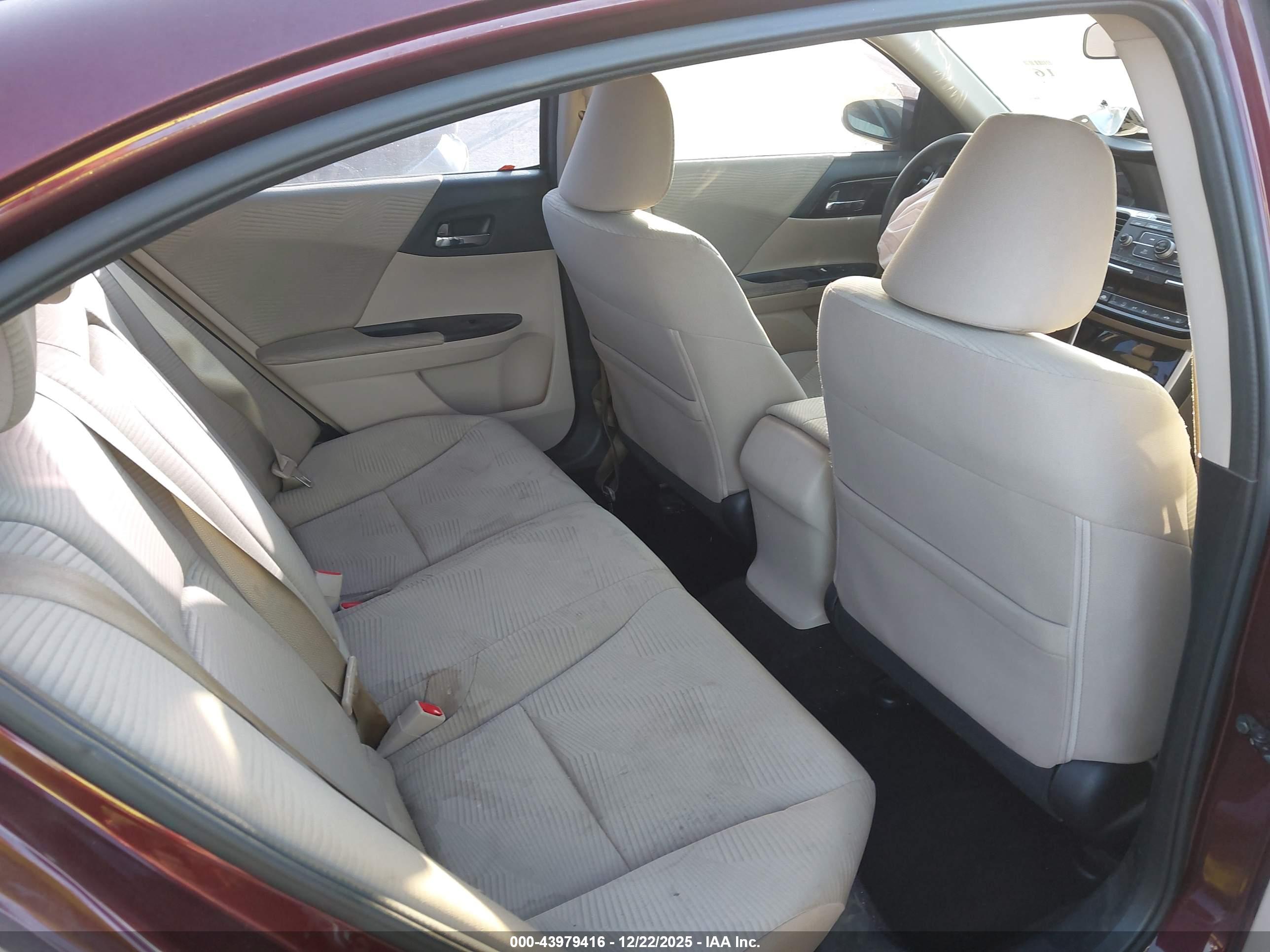 HONDA ACCORD image 8